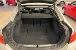 Valkoinen BMW 420 2016 kuva 11.