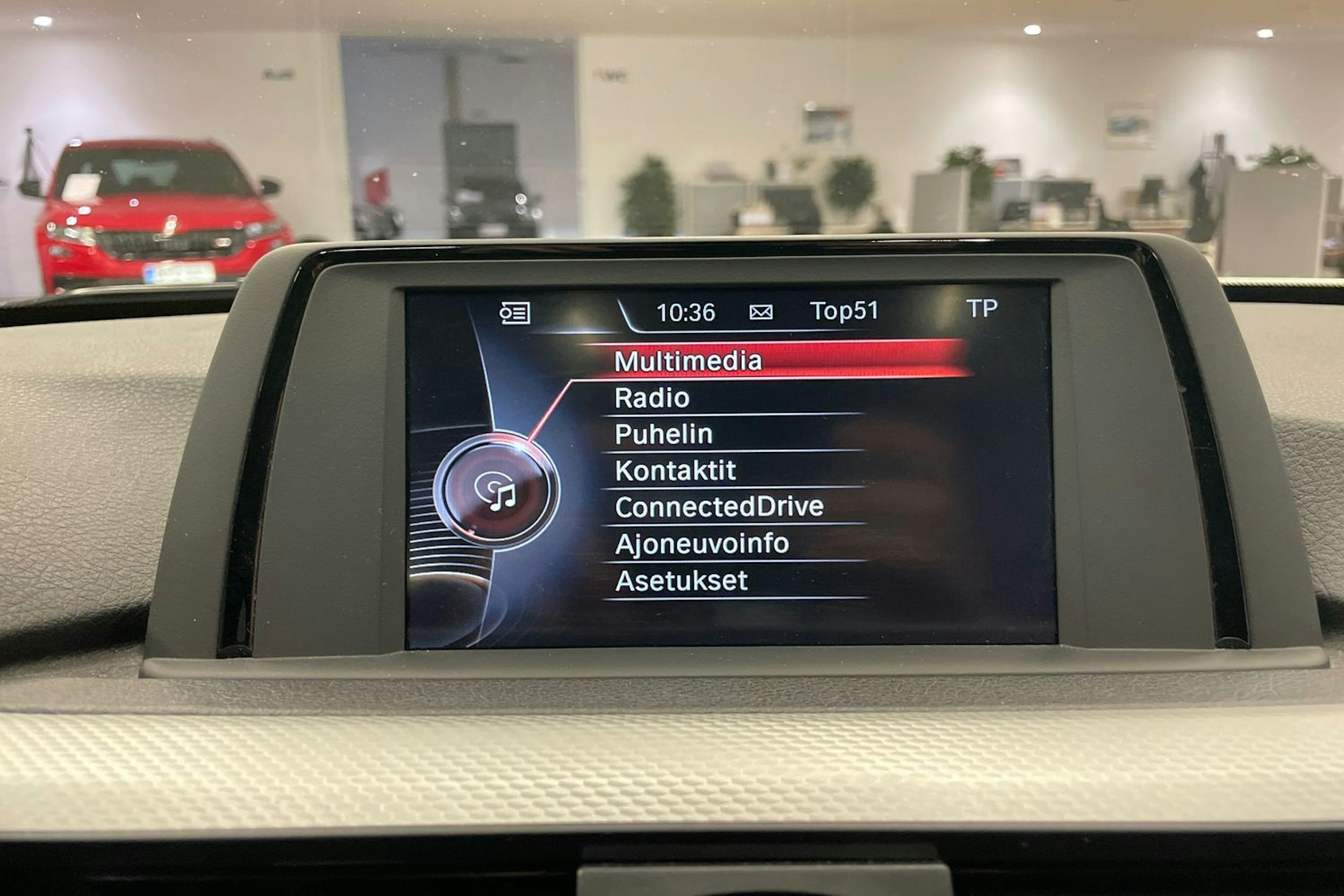 Valkoinen BMW 420 2016 kuva 16.