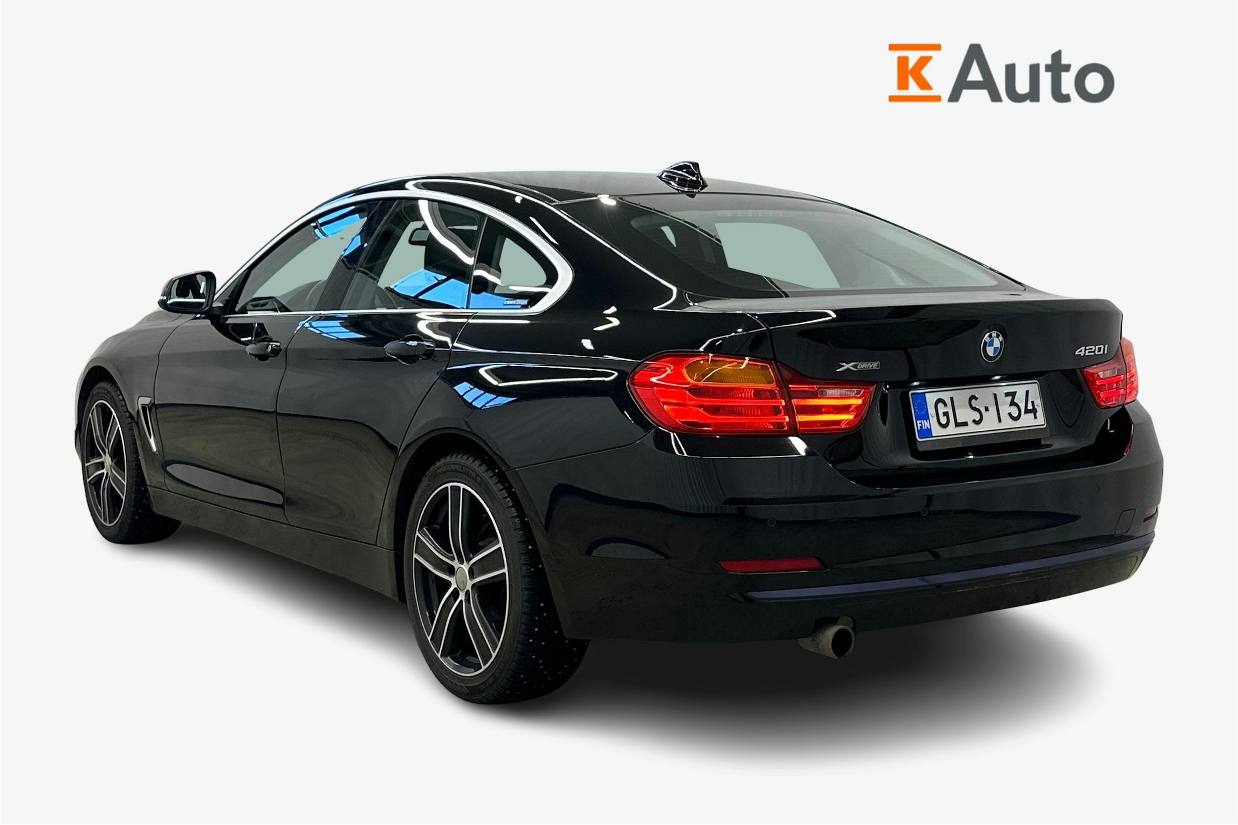 musta BMW 420 2016 kuva 2.