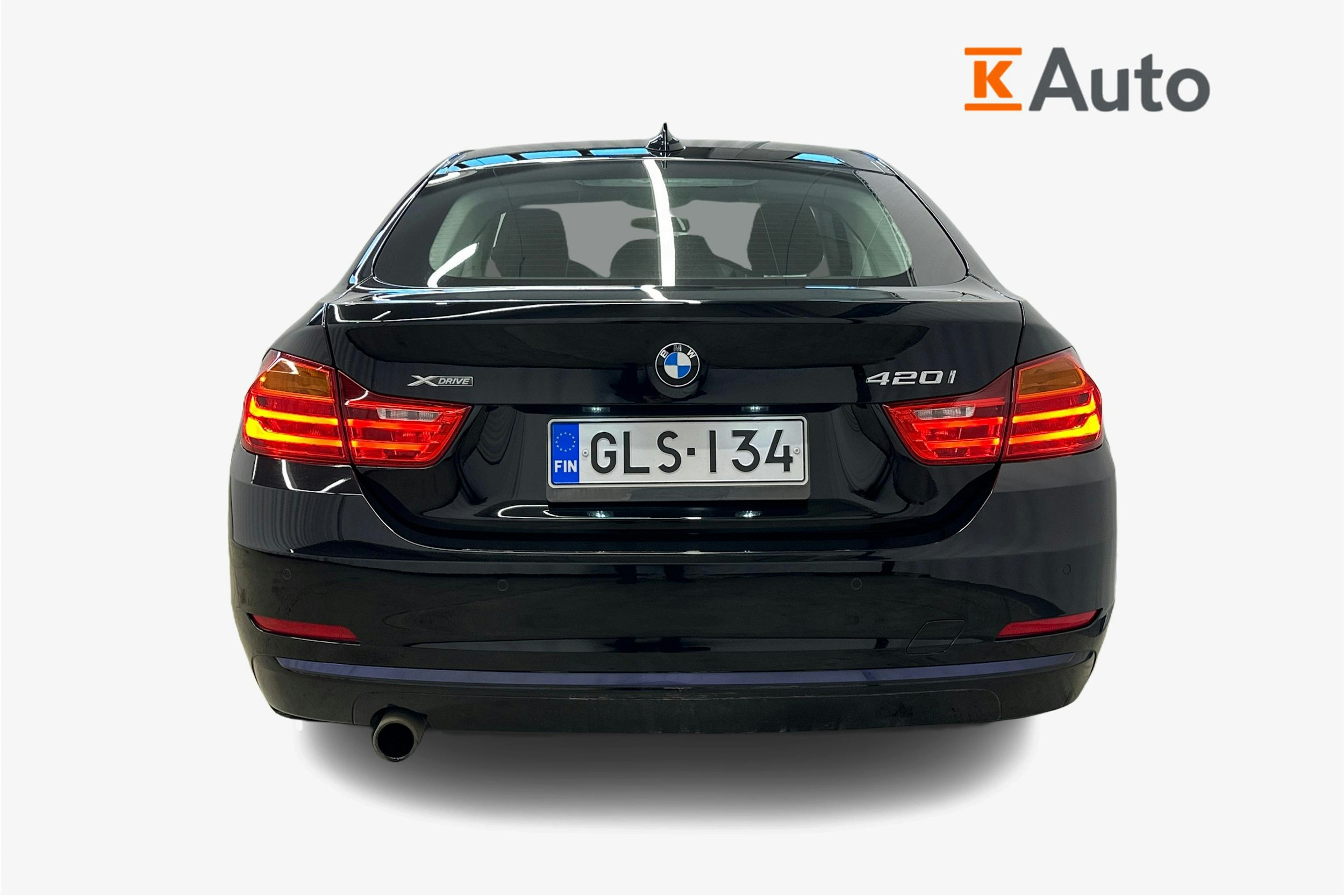 musta BMW 420 2016 kuva 3.