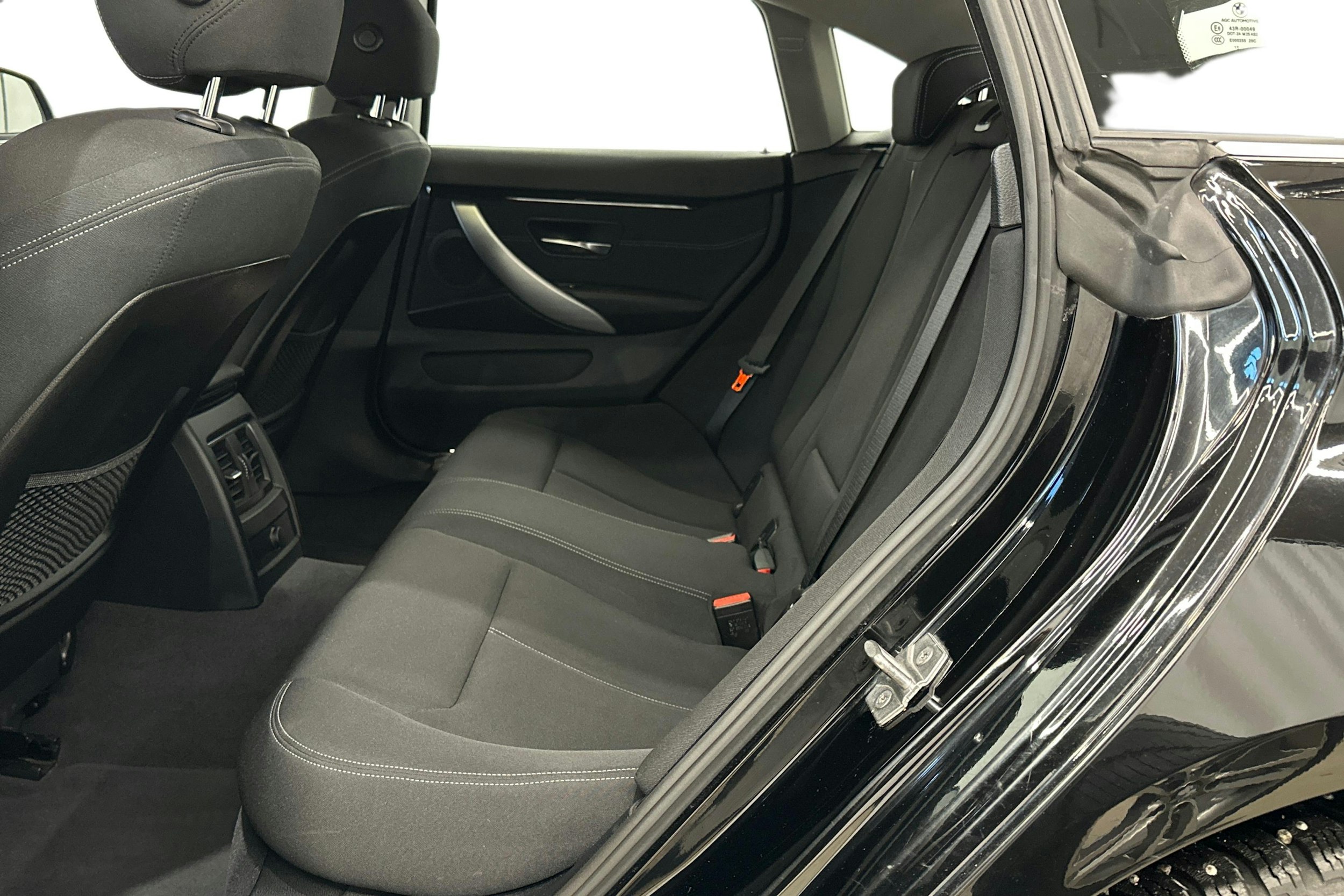 musta BMW 420 2016 kuva 10.