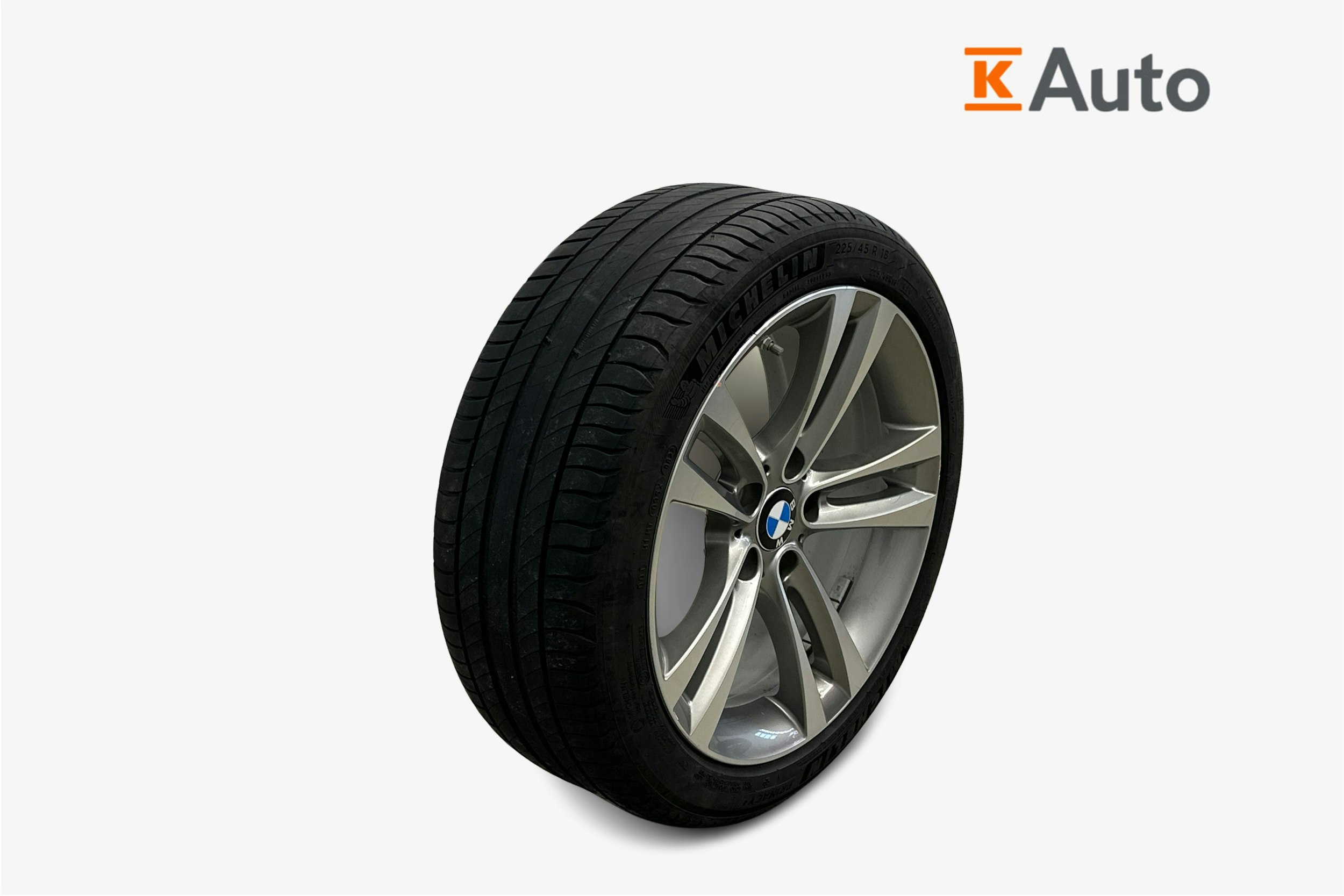 musta BMW 420 2016 kuva 11.