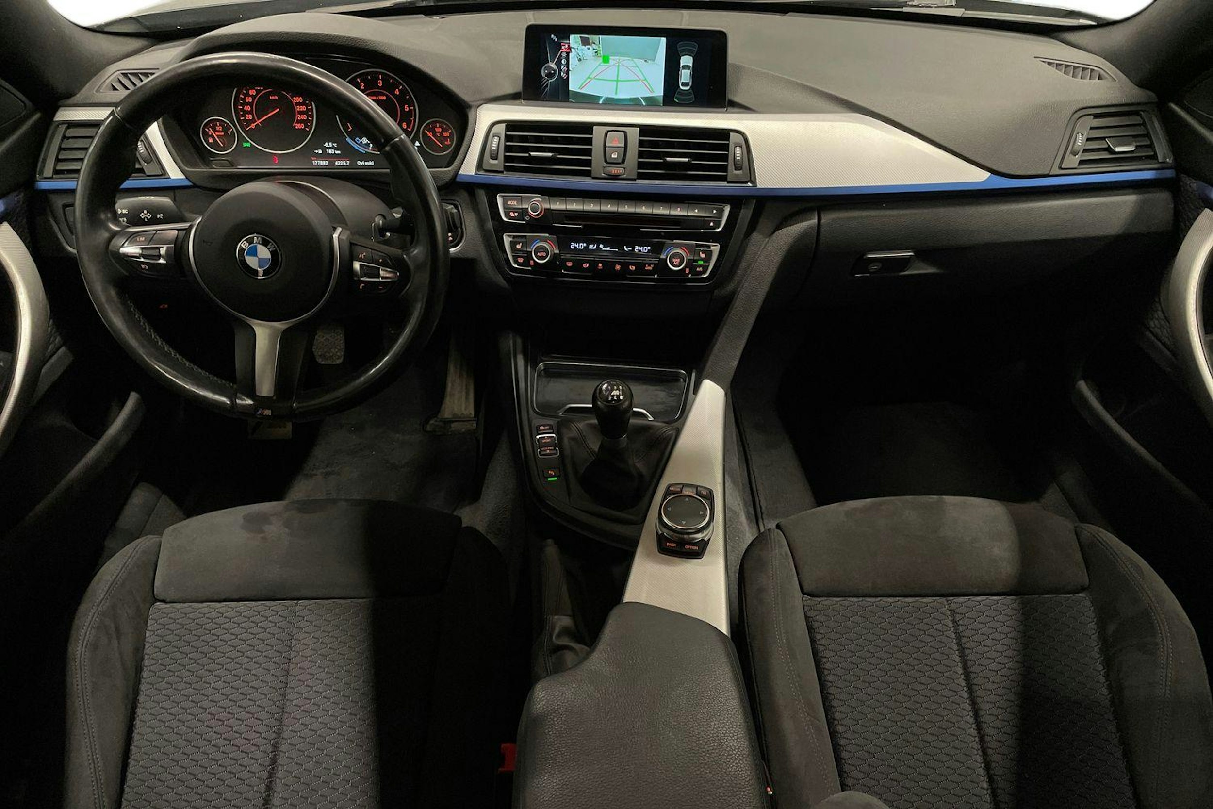 musta BMW 420 2016 kuva 9.