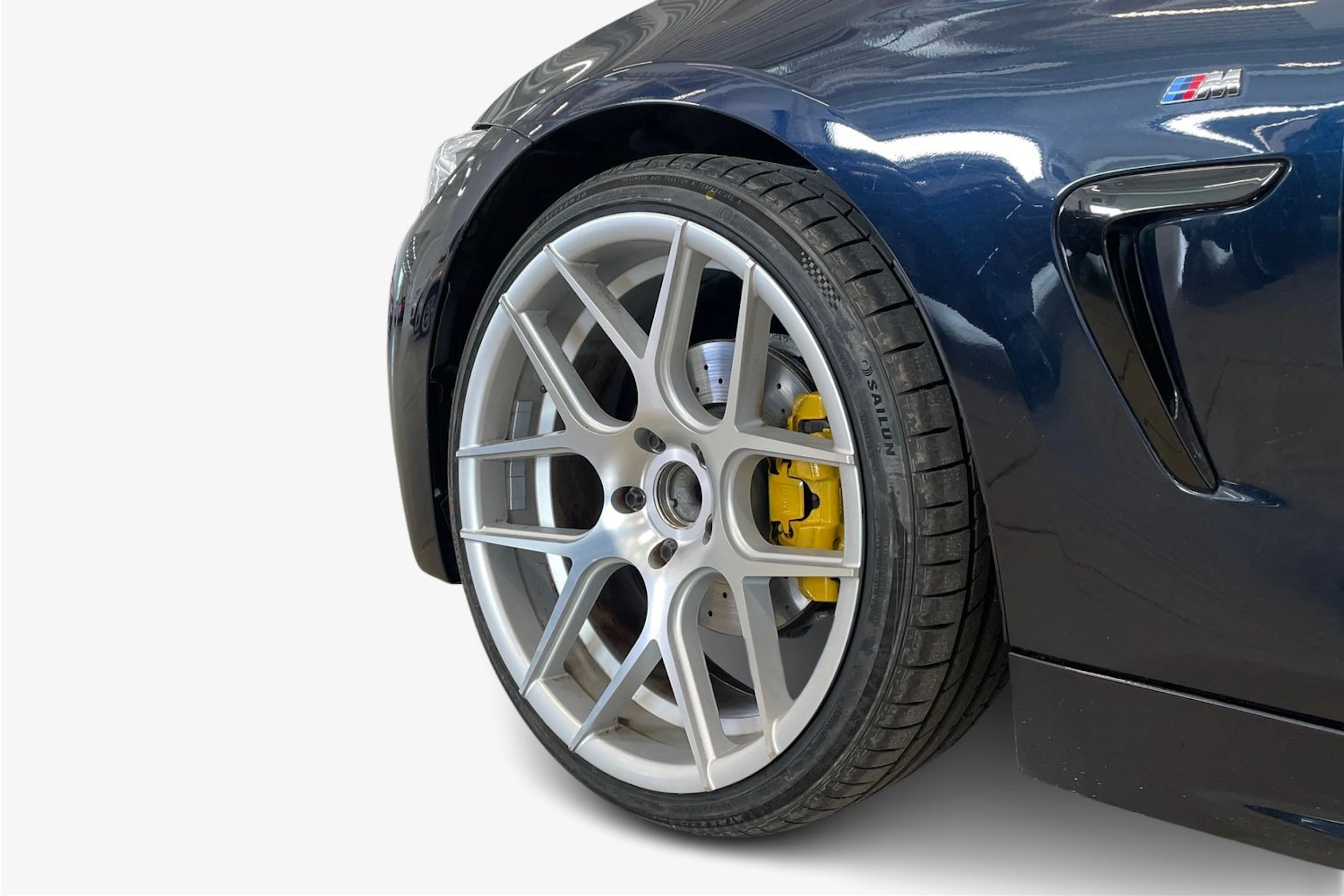 musta BMW 420 2016 kuva 9.