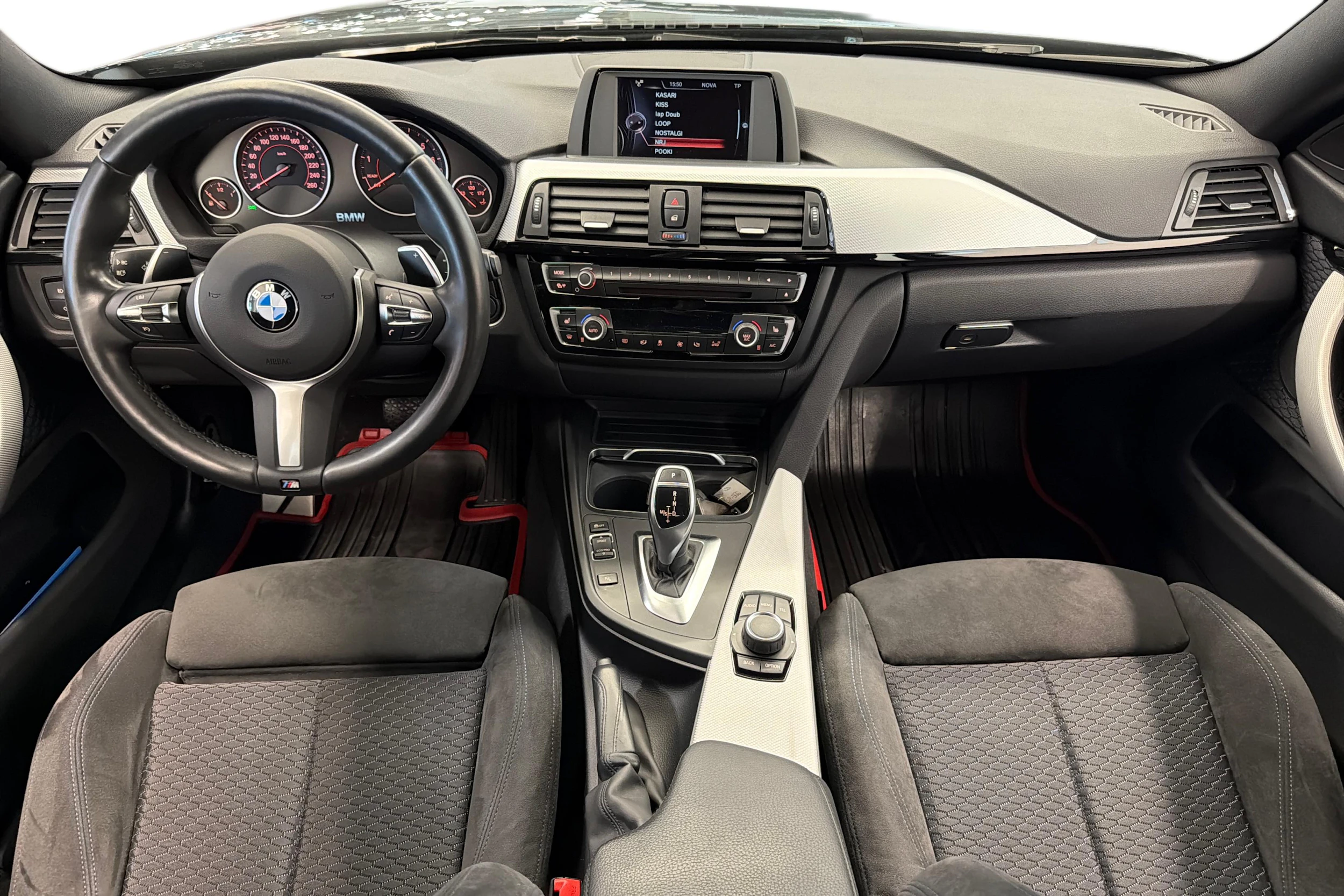 musta BMW 420 2016 kuva 7.