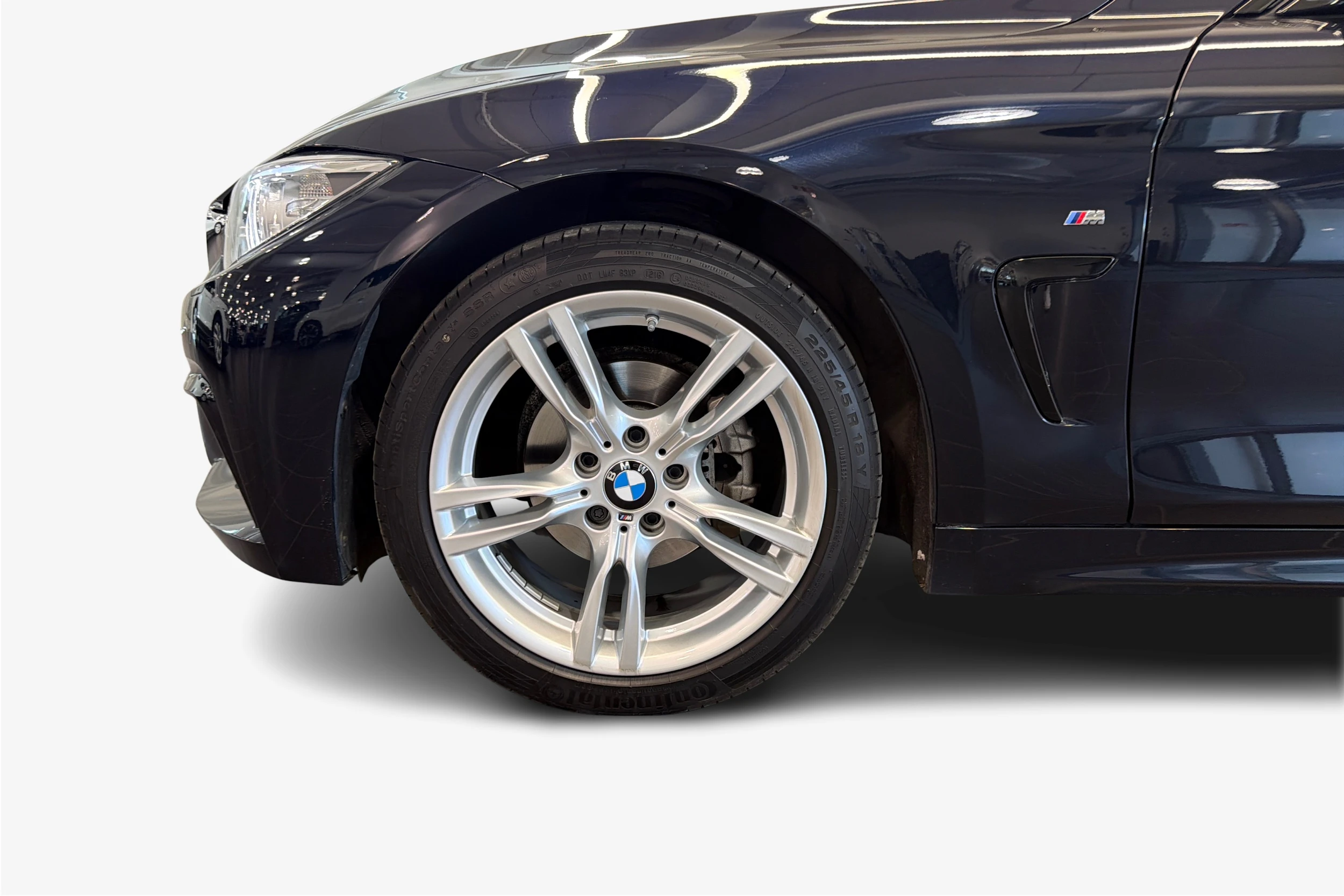 musta BMW 420 2016 kuva 9.