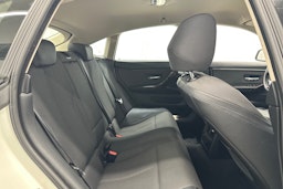 valkoinen BMW 420 2016 kuva 10.