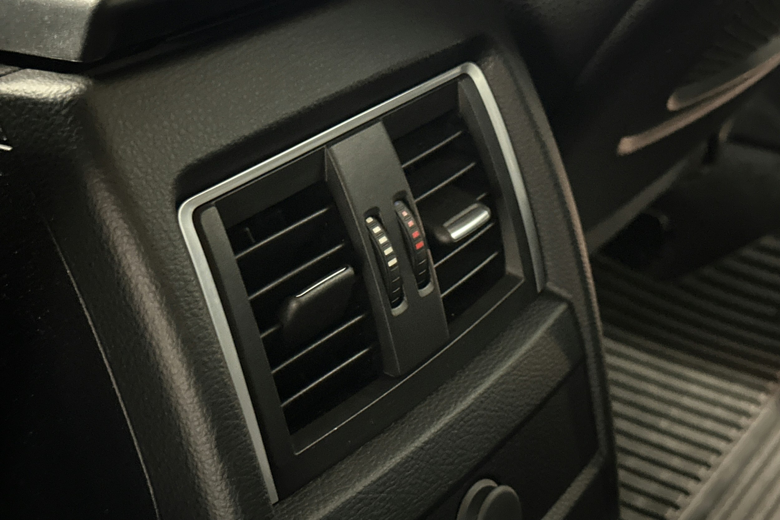 valkoinen BMW 420 2016 kuva 27.