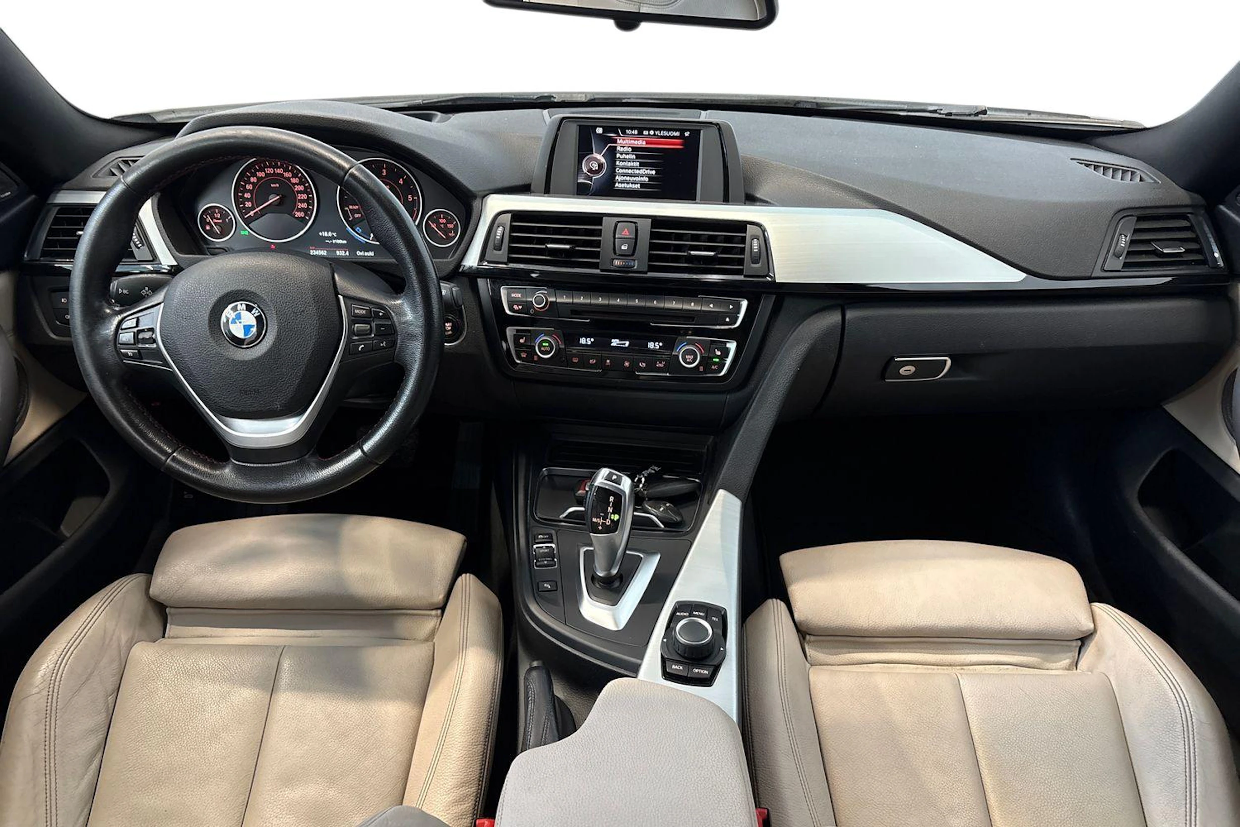 Valkoinen BMW 420 2017 kuva 7.