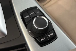 Valkoinen BMW 420 2017 kuva 22.