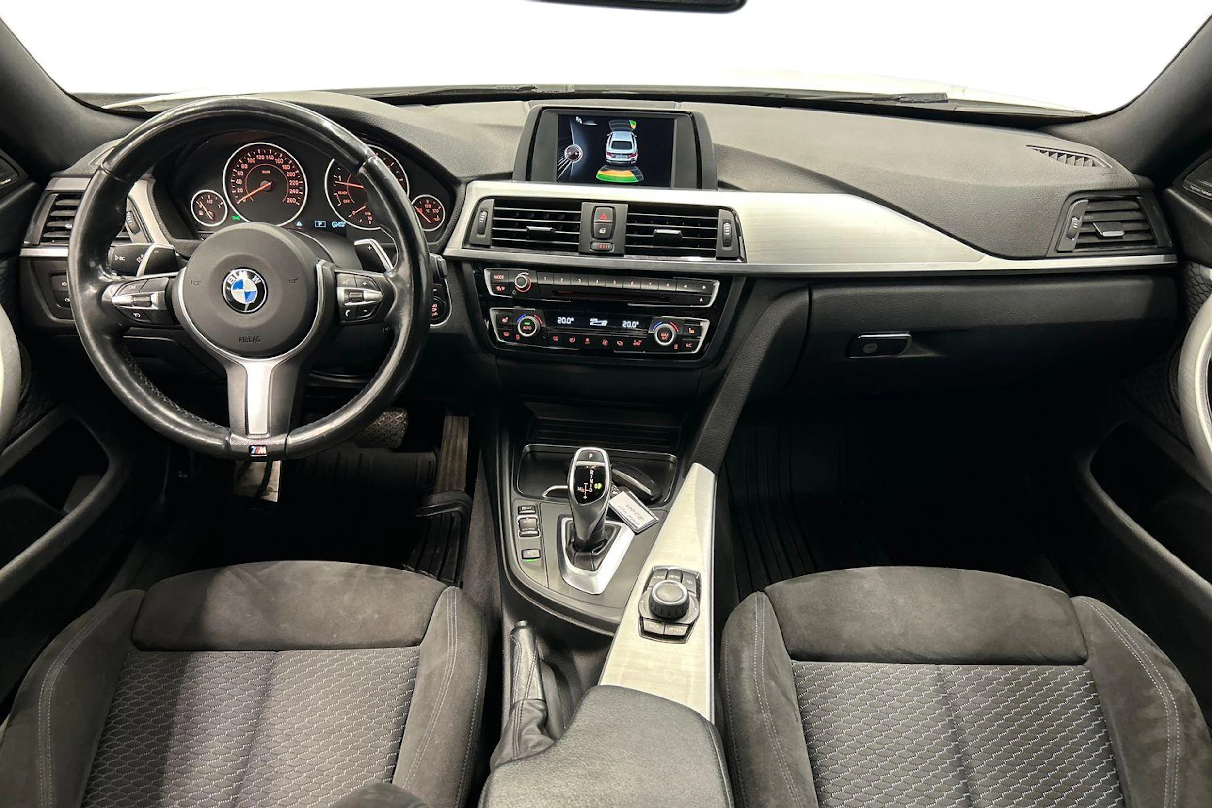 valkoinen BMW 420 2017 kuva 7.