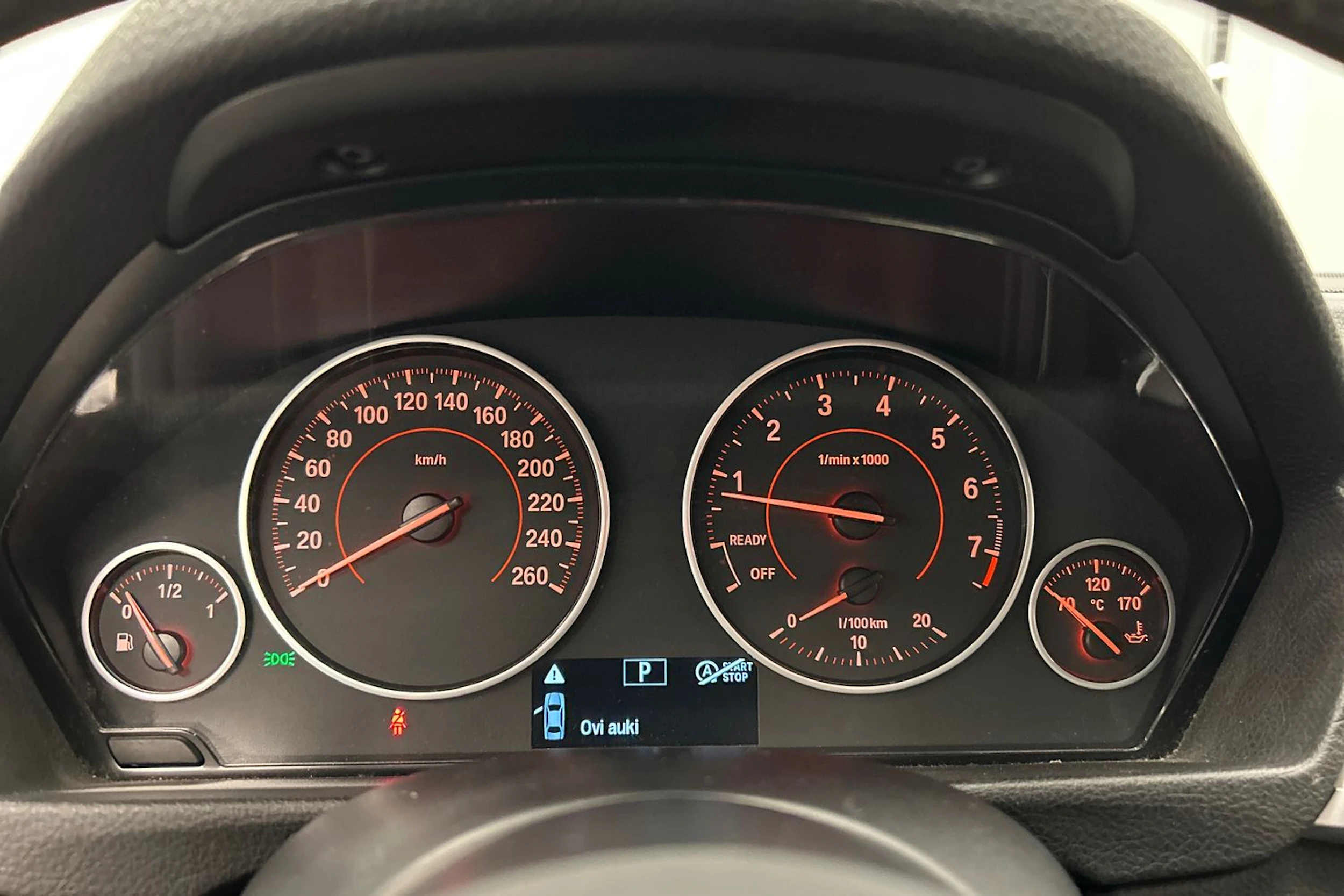 valkoinen BMW 420 2017 kuva 16.