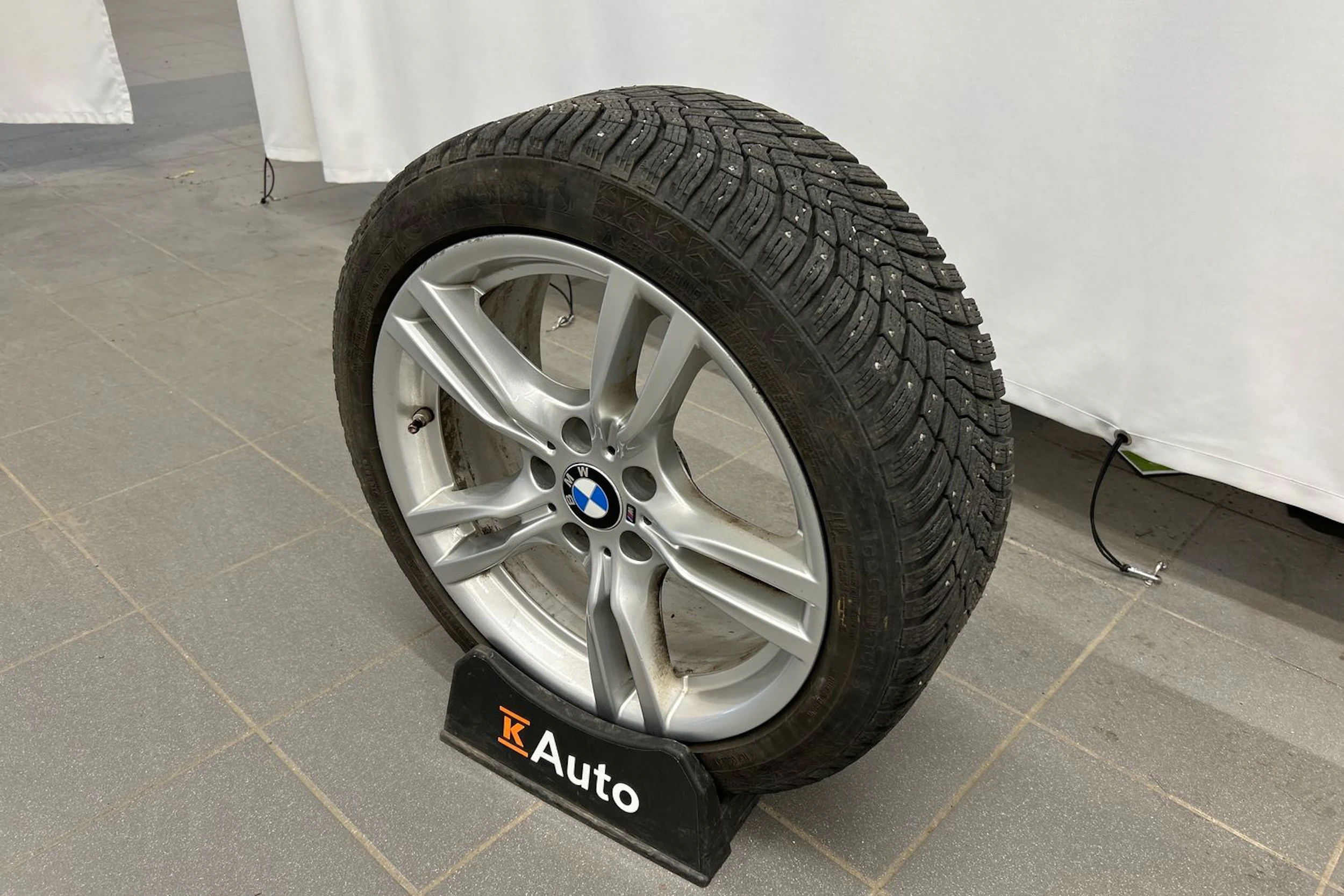 valkoinen BMW 420 2017 kuva 22.