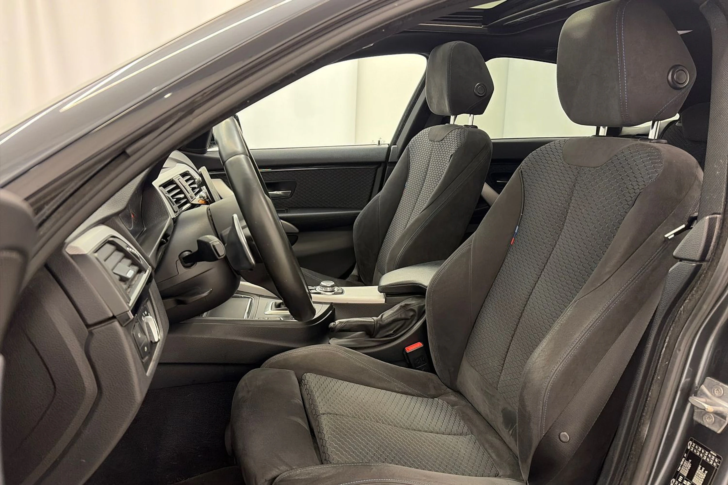 harmaa BMW 420 2017 kuva 13.