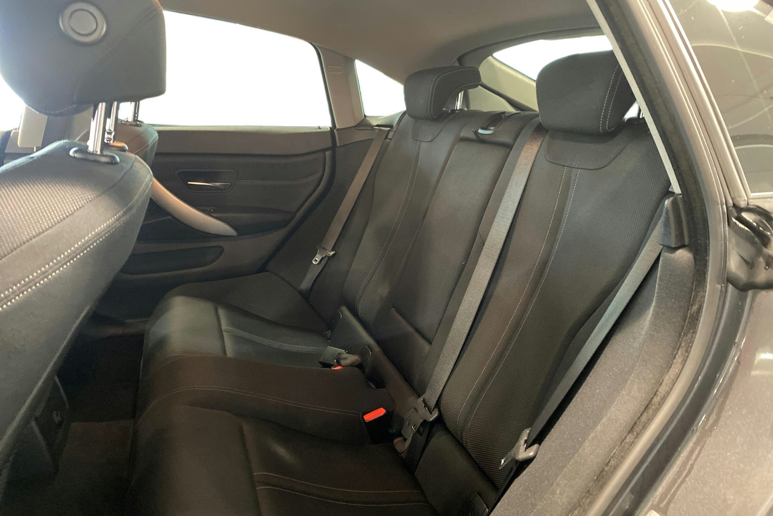 harmaa BMW 420 2018 kuva 8.