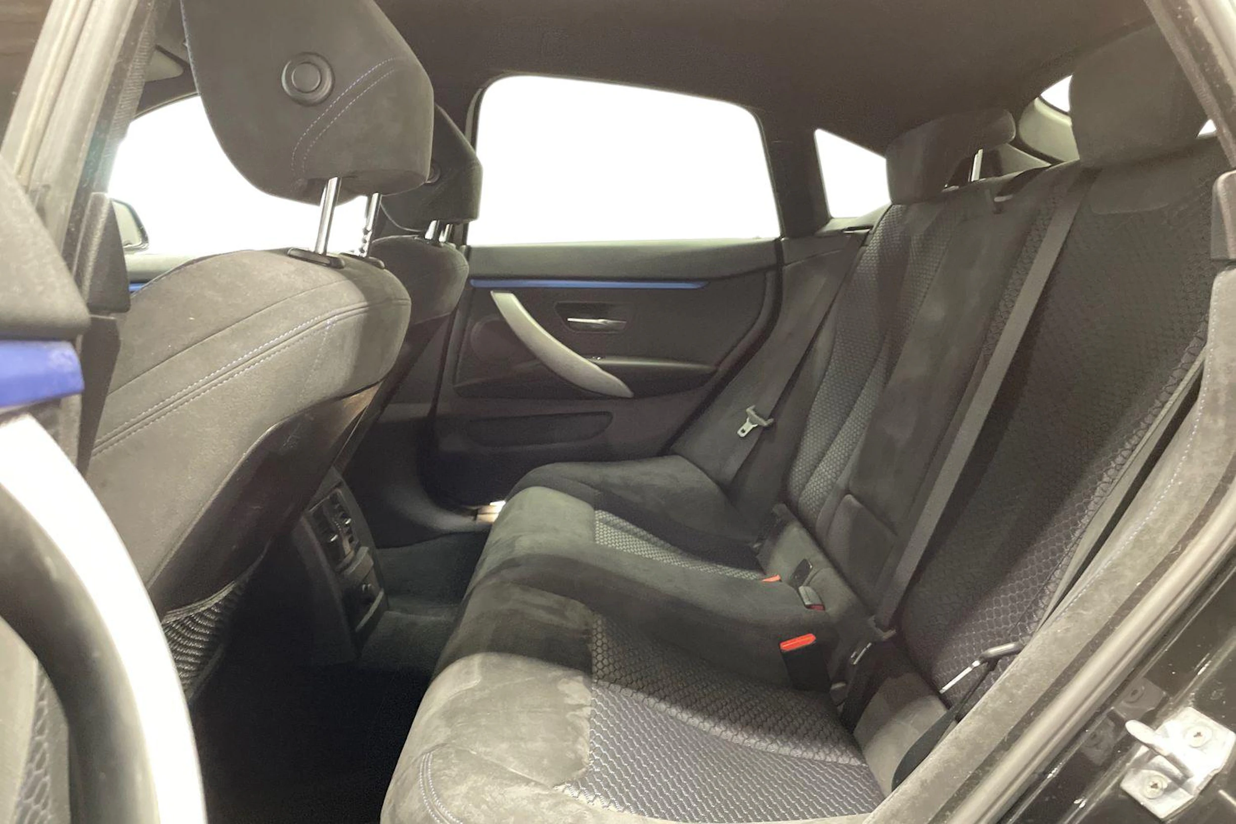 musta BMW 420 2018 kuva 8.