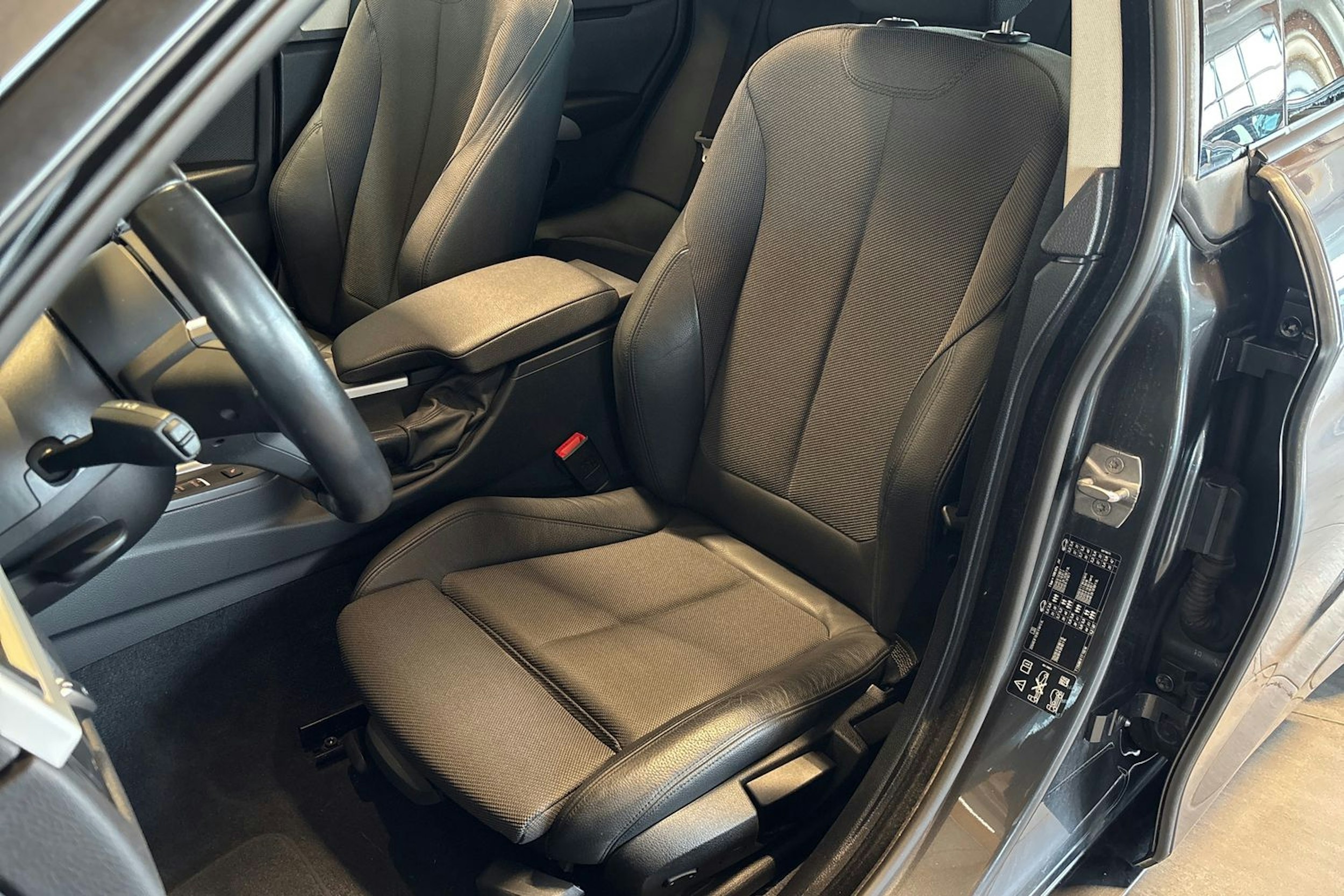 harmaa BMW 420 2019 kuva 23.