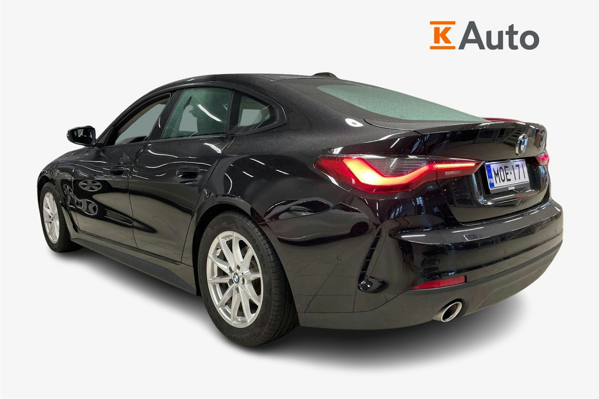 musta BMW 420 2022 kuva 2.