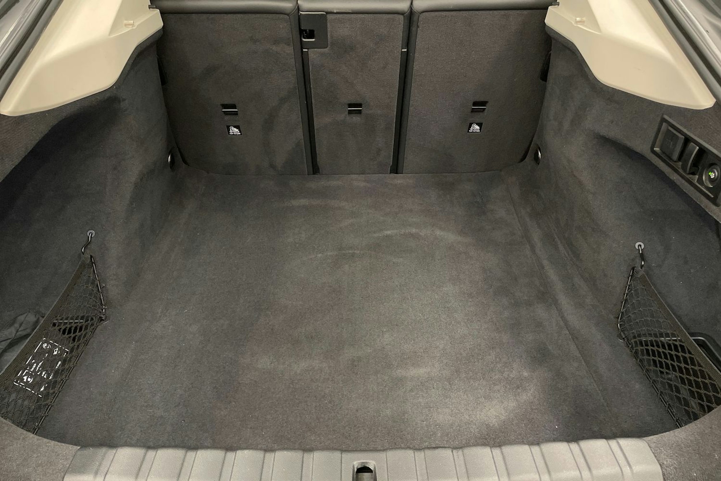 musta BMW 420 2022 kuva 21.