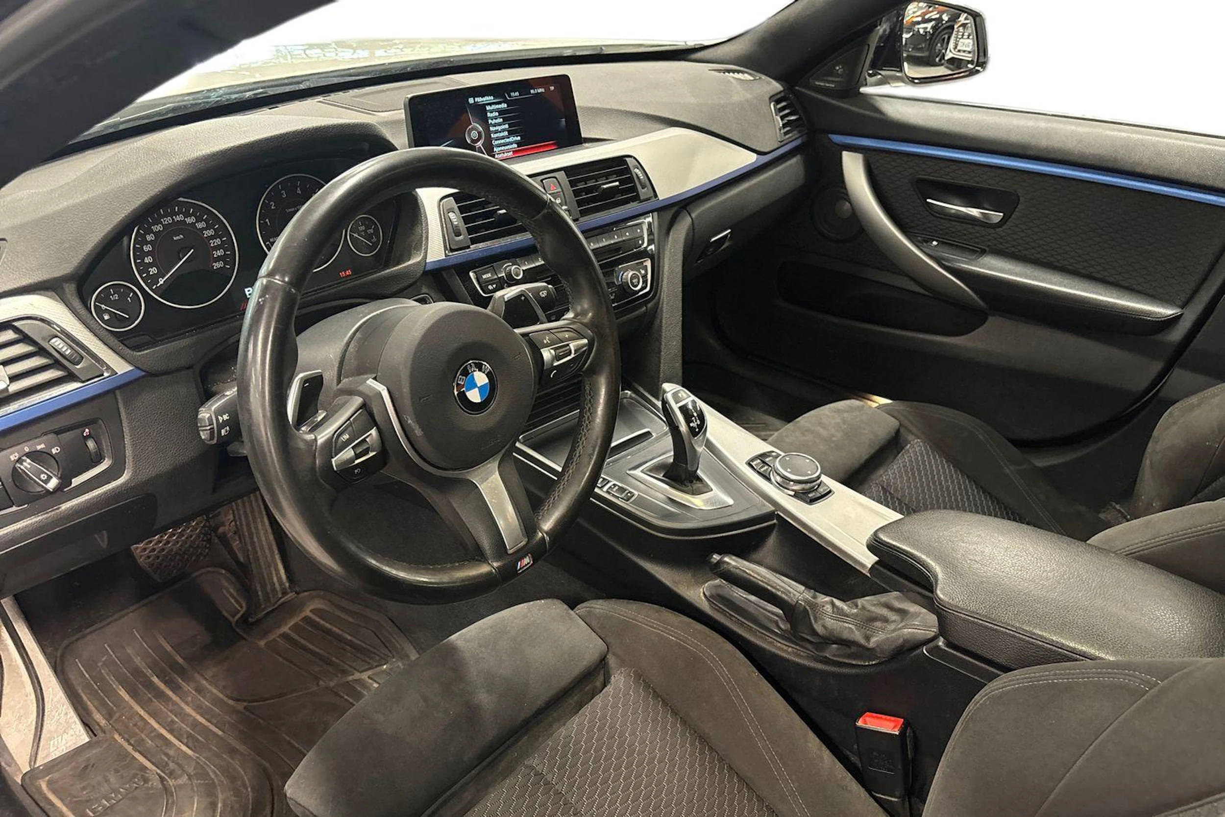 valkoinen BMW 428 2016 kuva 3.