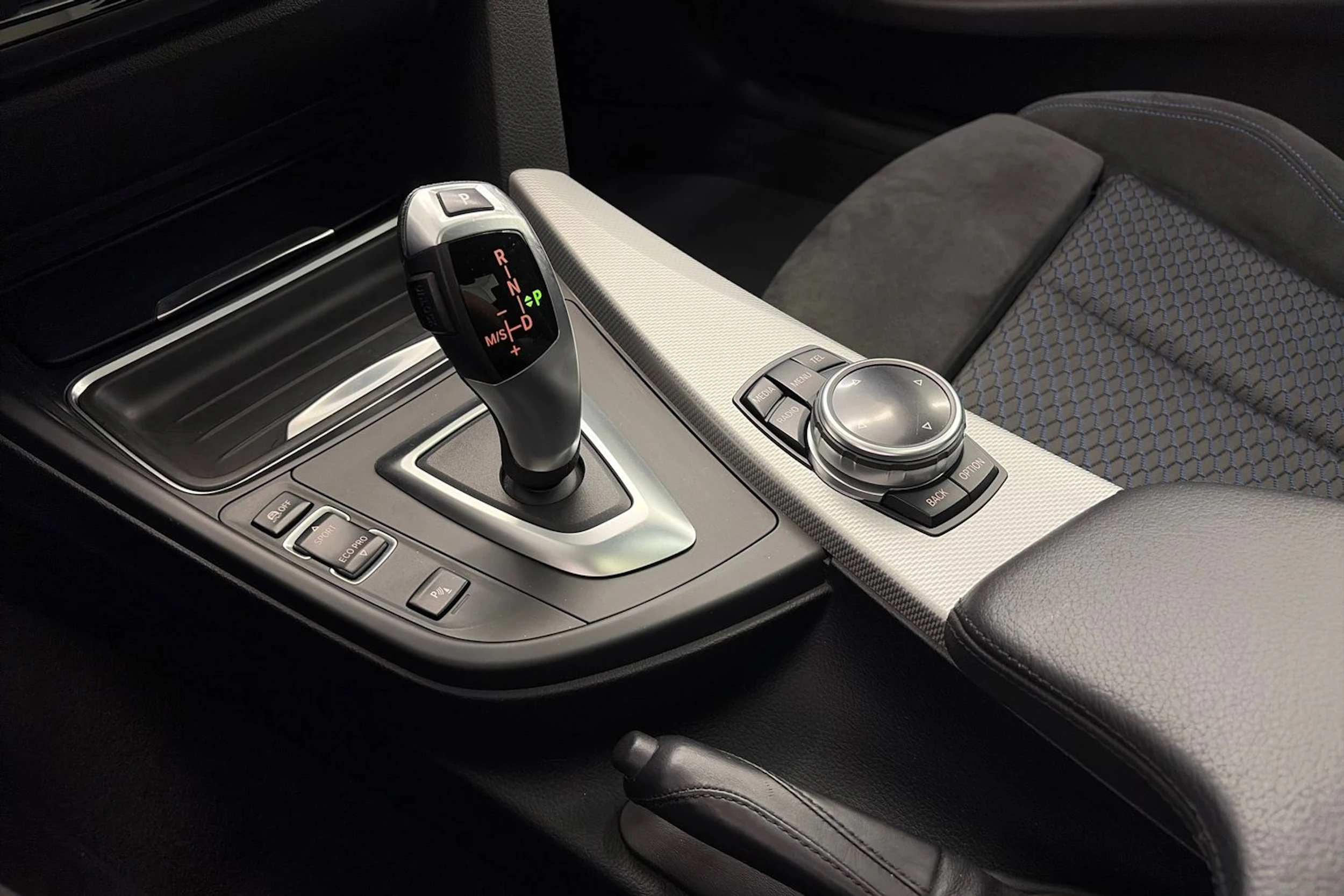 Sininen BMW 430 2014 kuva 27.