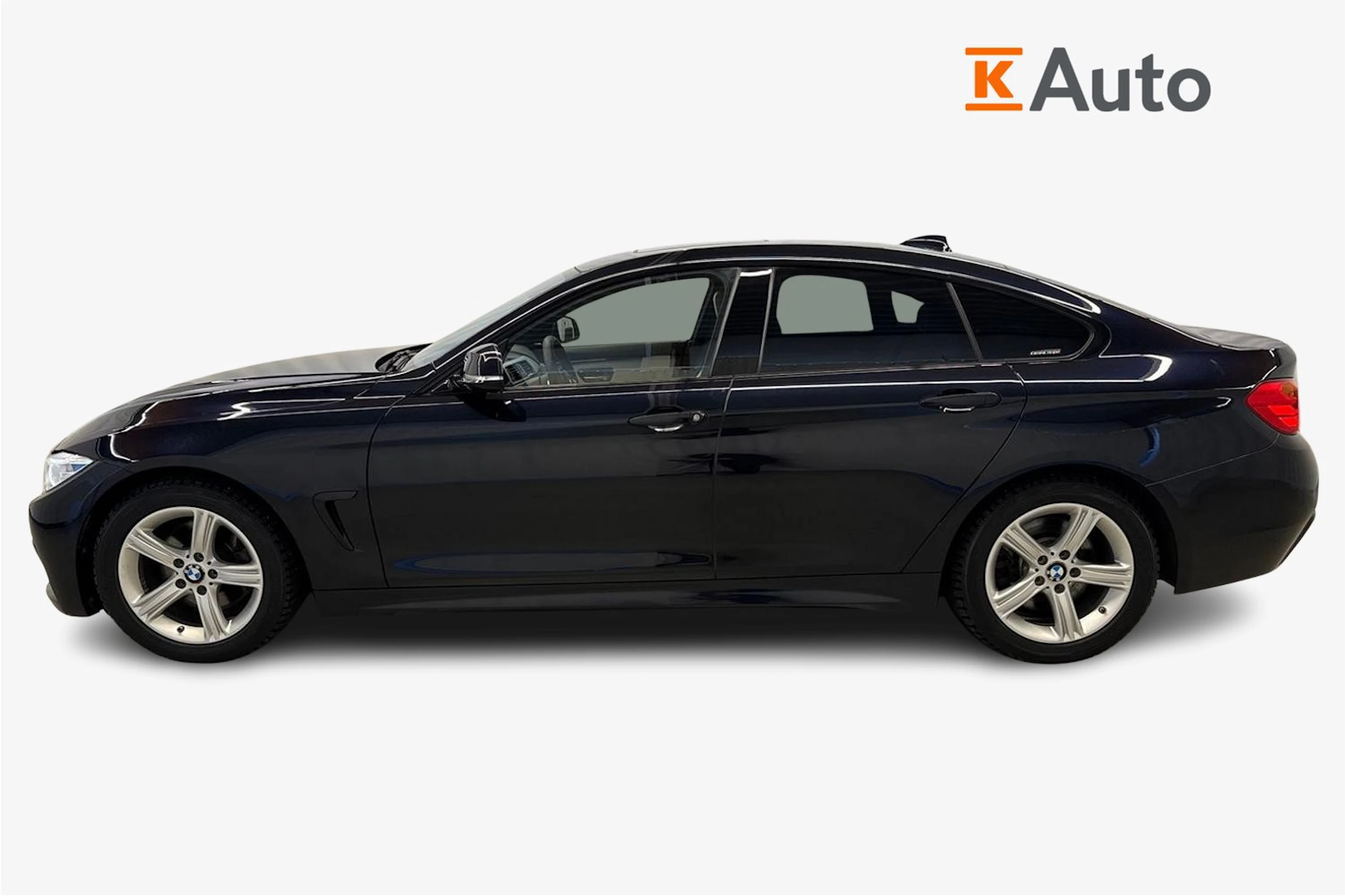 musta BMW 430 2016 kuva 5.