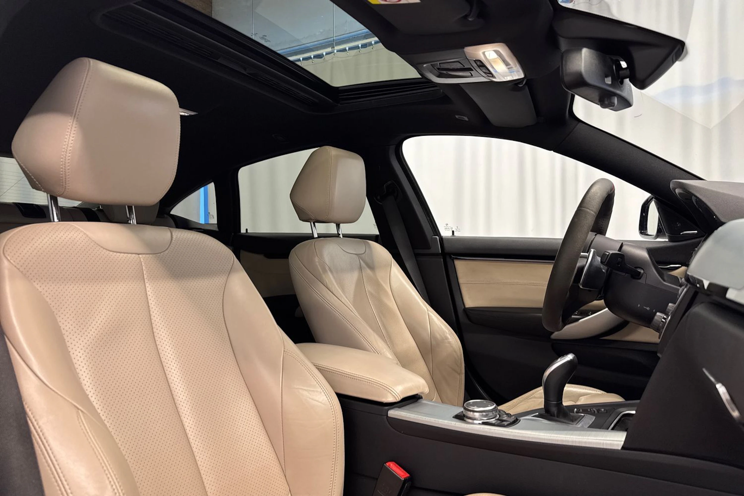 musta BMW 430 2016 kuva 11.