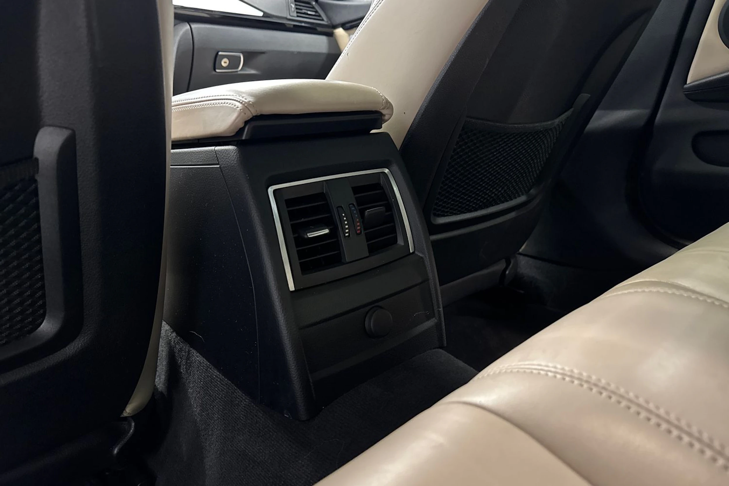 musta BMW 430 2016 kuva 18.