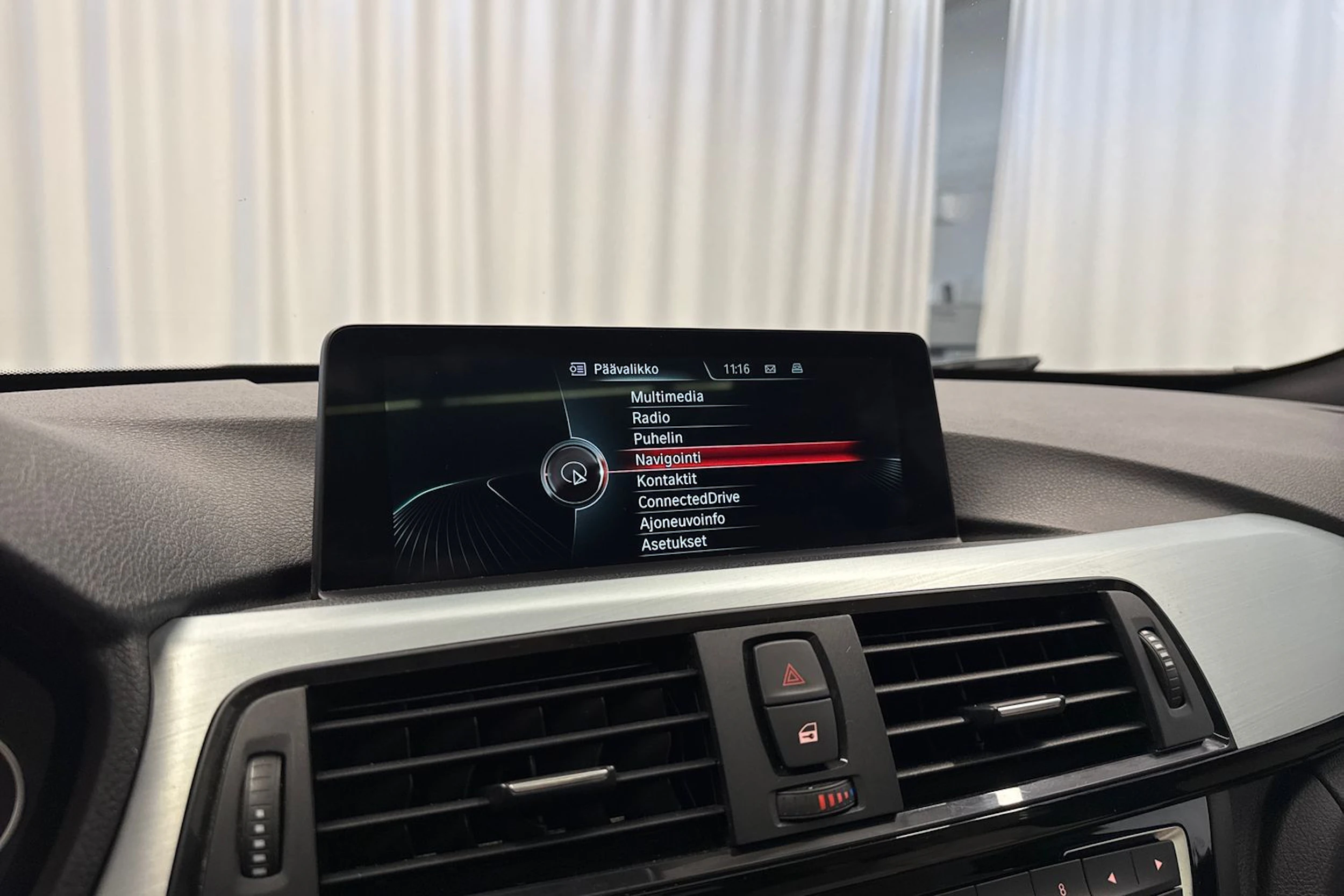 musta BMW 430 2016 kuva 30.