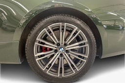vihreä BMW 430 2022 kuva 11.