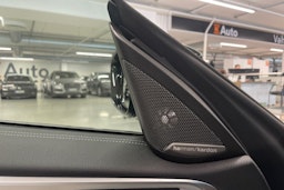 vihreä BMW 430 2022 kuva 14.