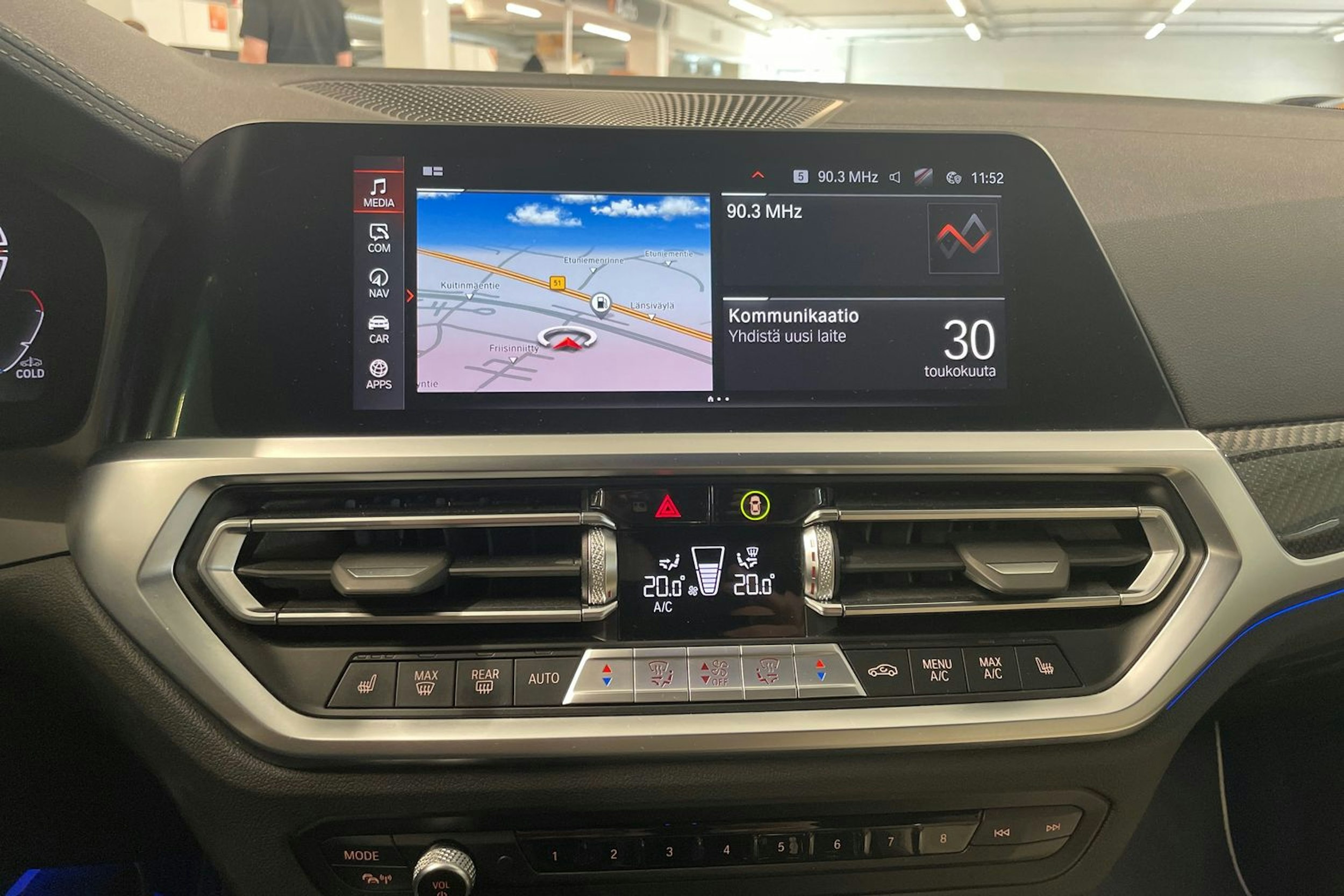 vihreä BMW 430 2022 kuva 16.