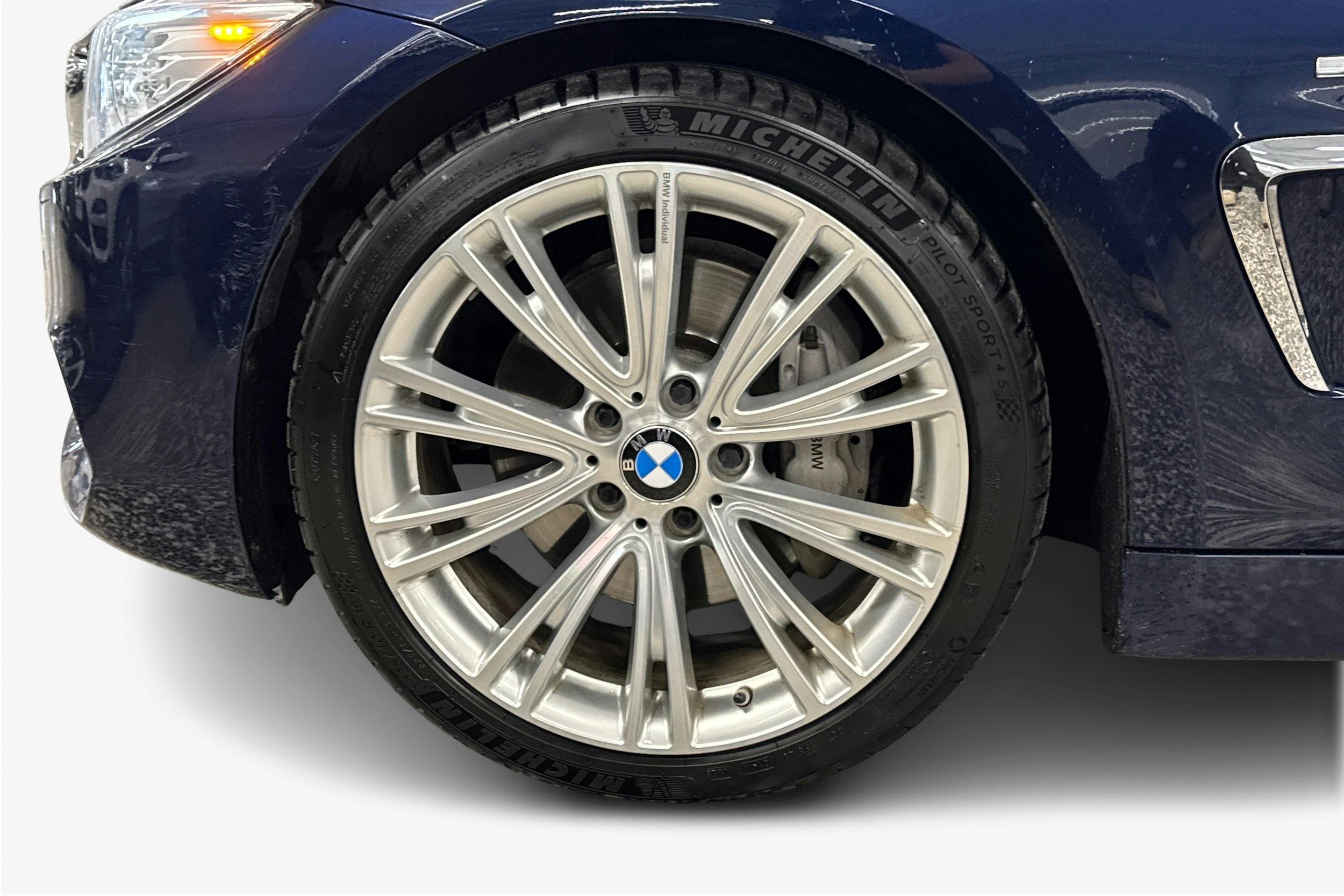 sininen BMW 435 2014 kuva 11.