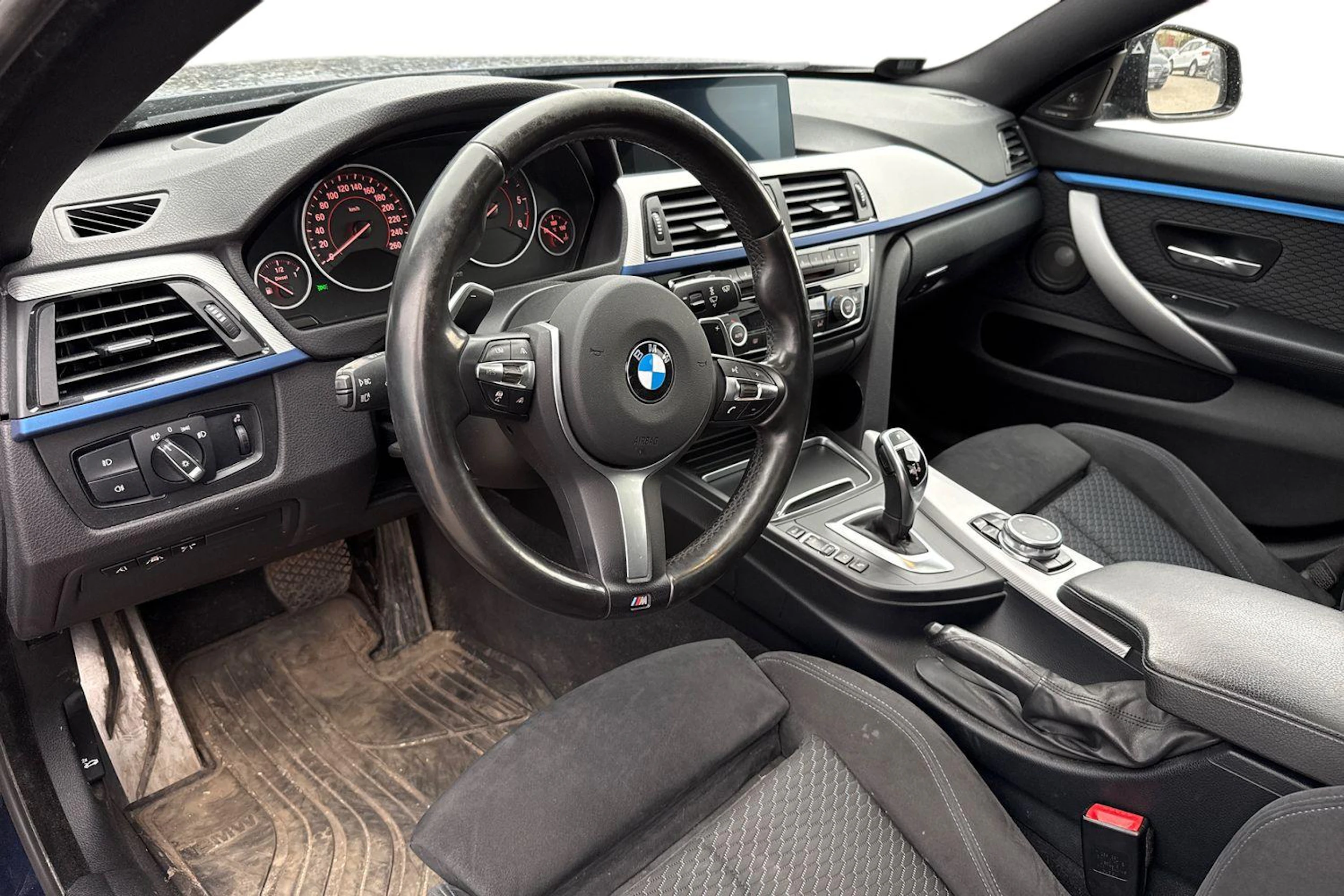 sininen BMW 435 2016 kuva 3.