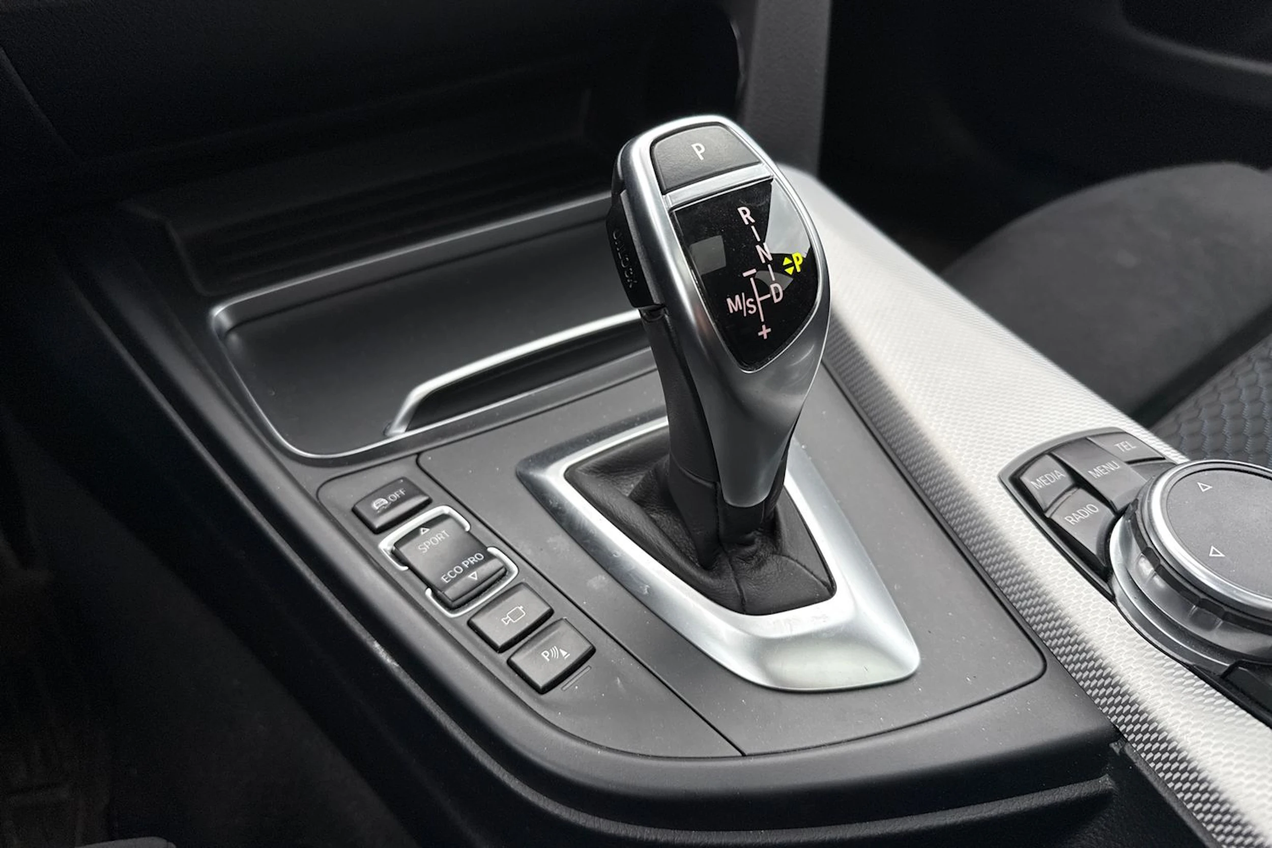 sininen BMW 435 2016 kuva 6.