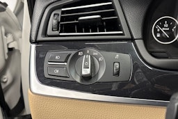 valkoinen BMW 518 2015 kuva 18.