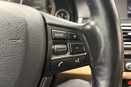 valkoinen BMW 518 2015 kuva 20.