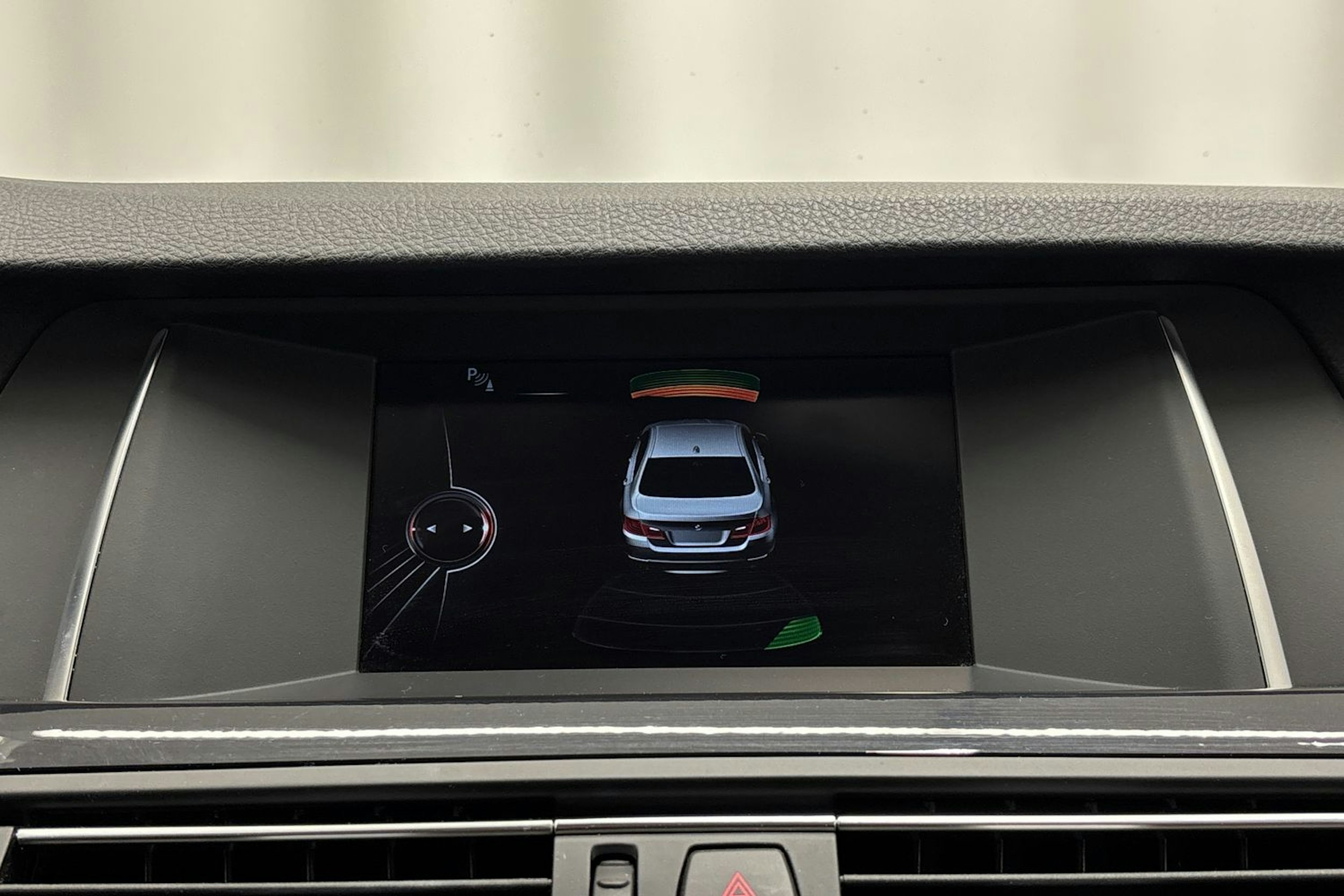 valkoinen BMW 518 2016 kuva 20.