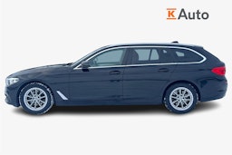 musta BMW 518 2019 kuva 6.