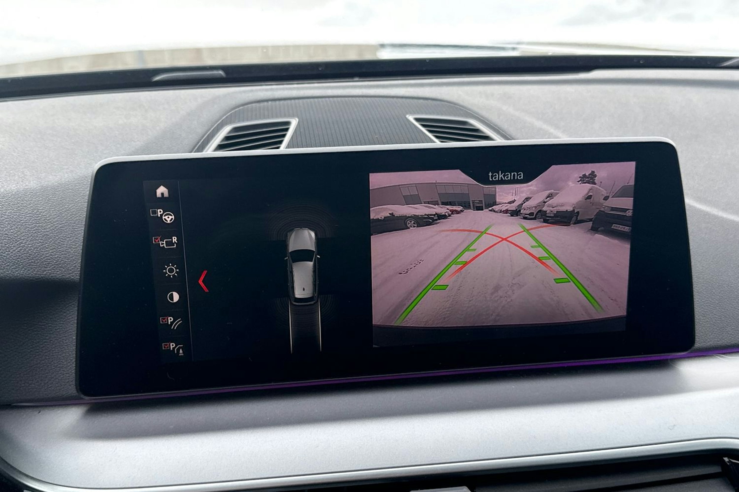 musta BMW 518 2019 kuva 17.