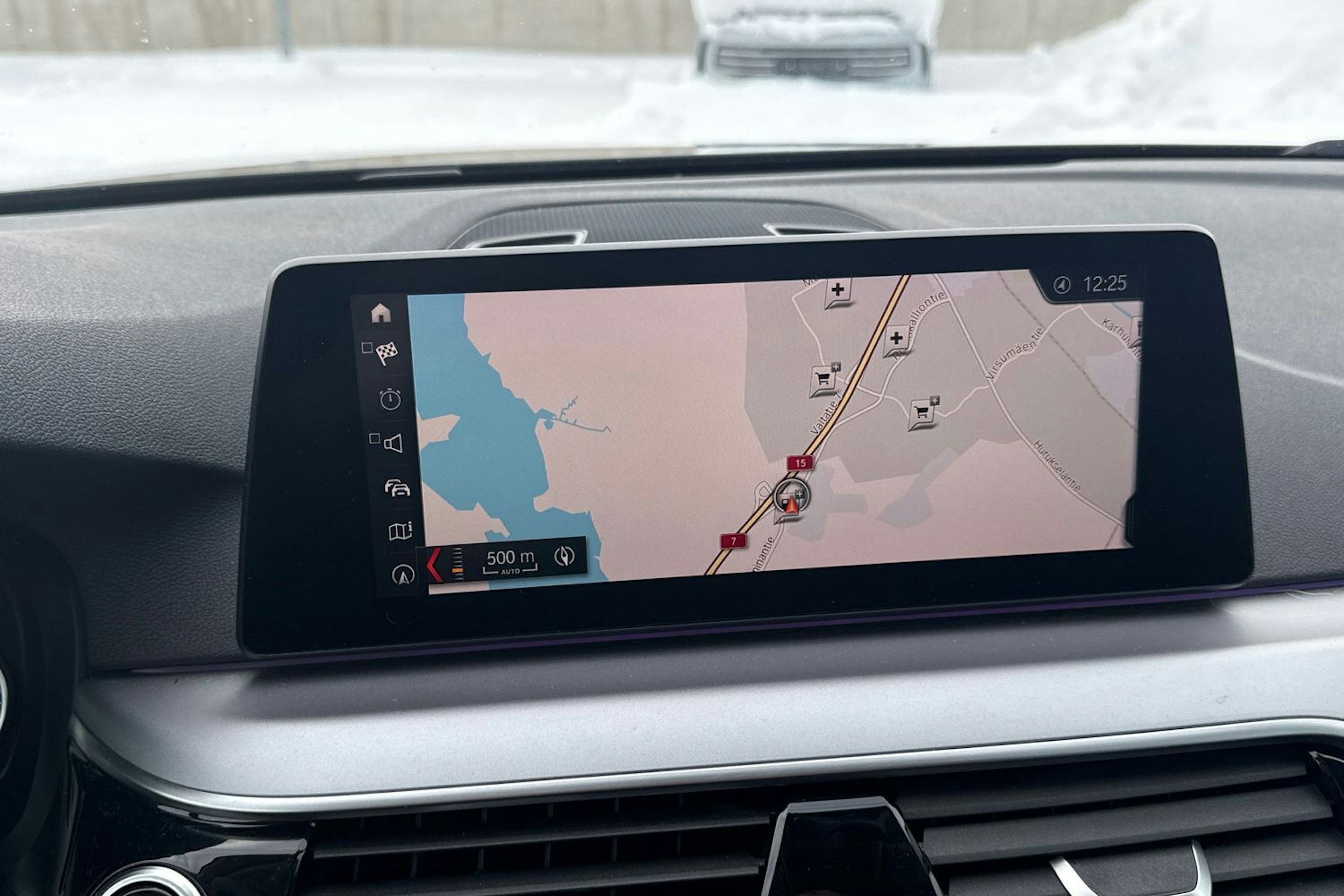 musta BMW 518 2019 kuva 18.