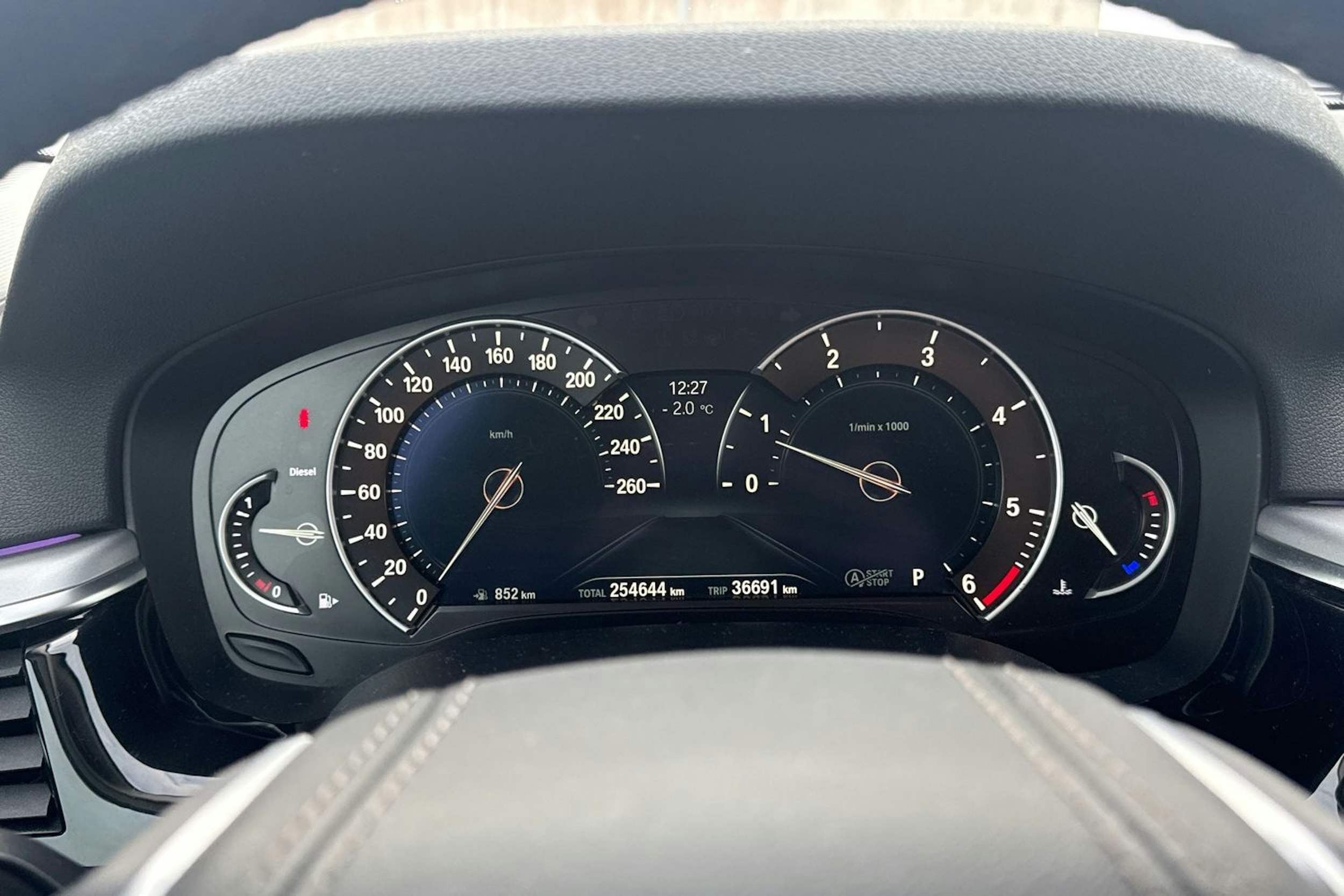 musta BMW 518 2019 kuva 24.