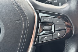 musta BMW 518 2019 kuva 26.