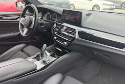 ruskea (beige) BMW 518 2020 kuva 5.
