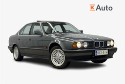 harmaa BMW 520 1988 kuva 1.