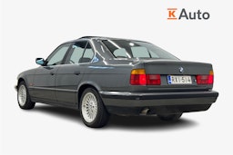 harmaa BMW 520 1988 kuva 2.