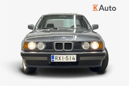 harmaa BMW 520 1988 kuva 5.