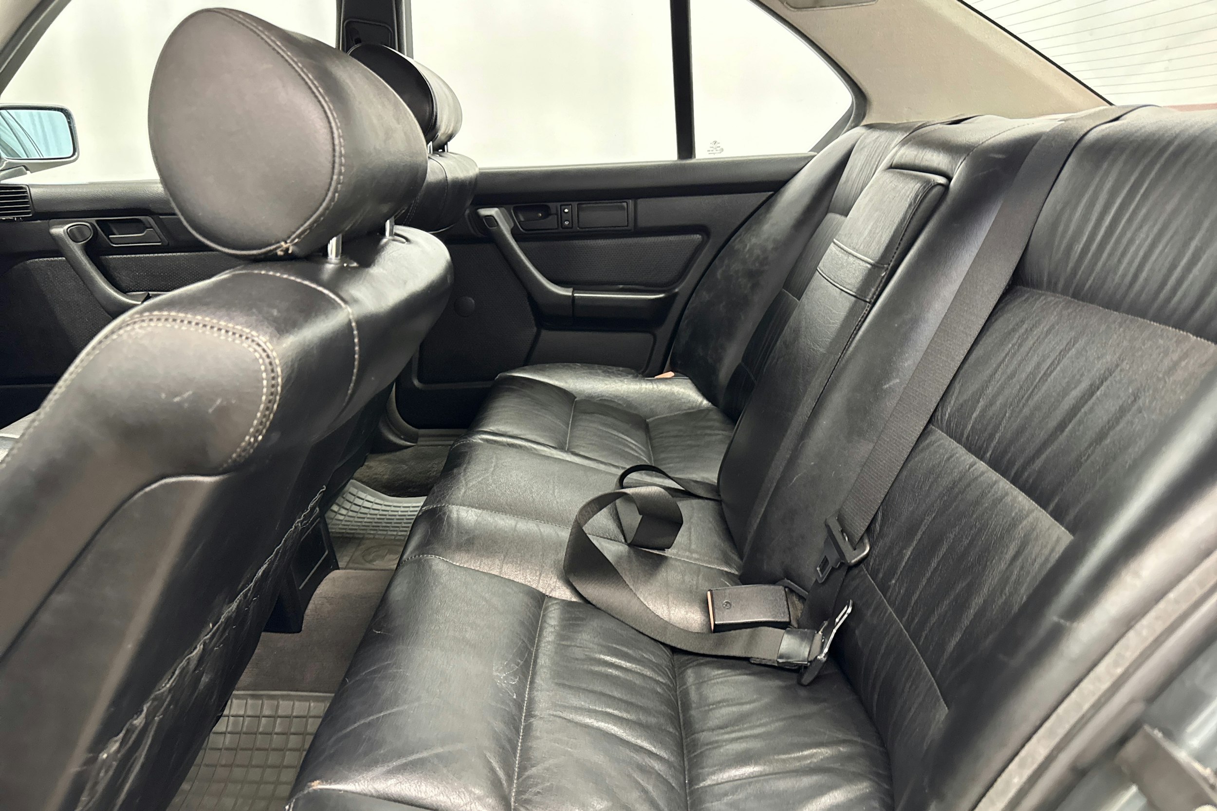 harmaa BMW 520 1988 kuva 20.