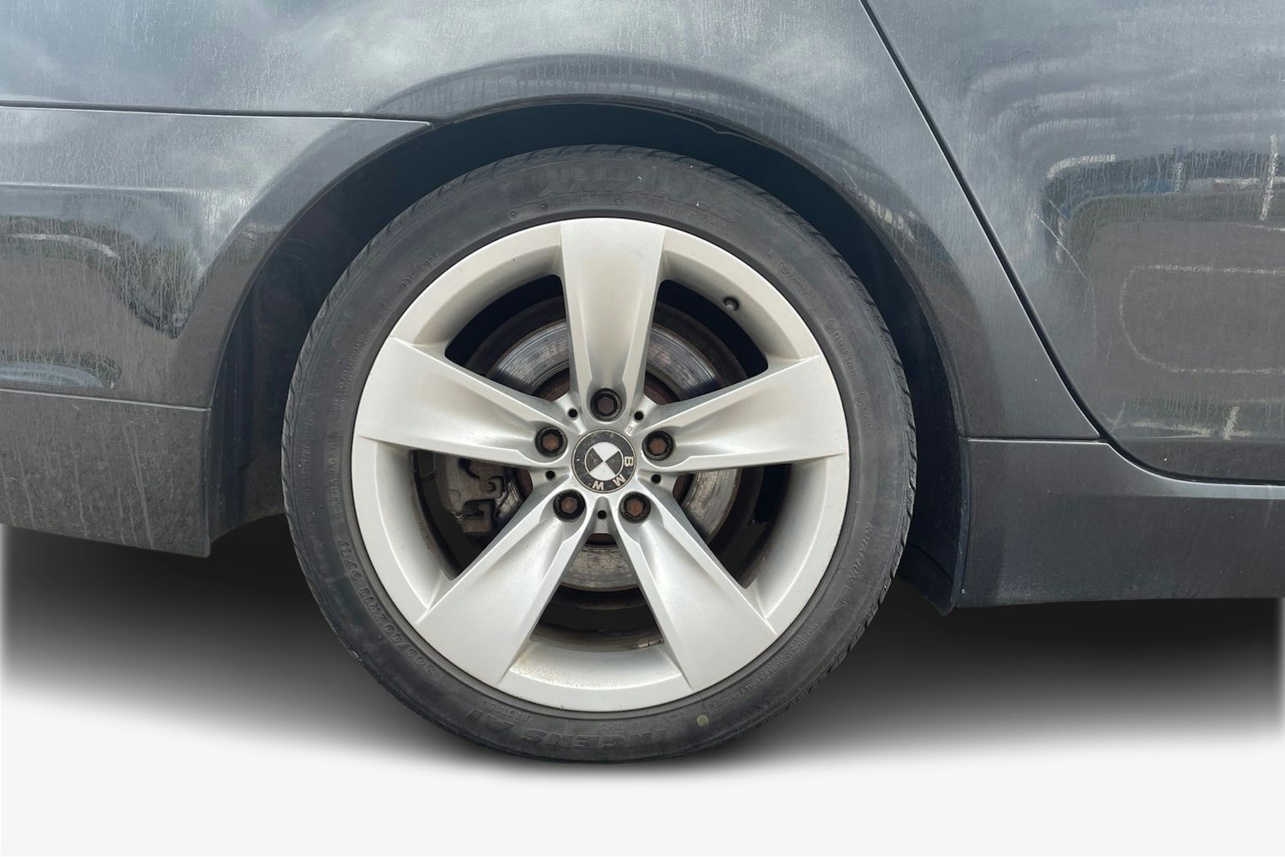 Musta BMW 520 2007 kuva 9.