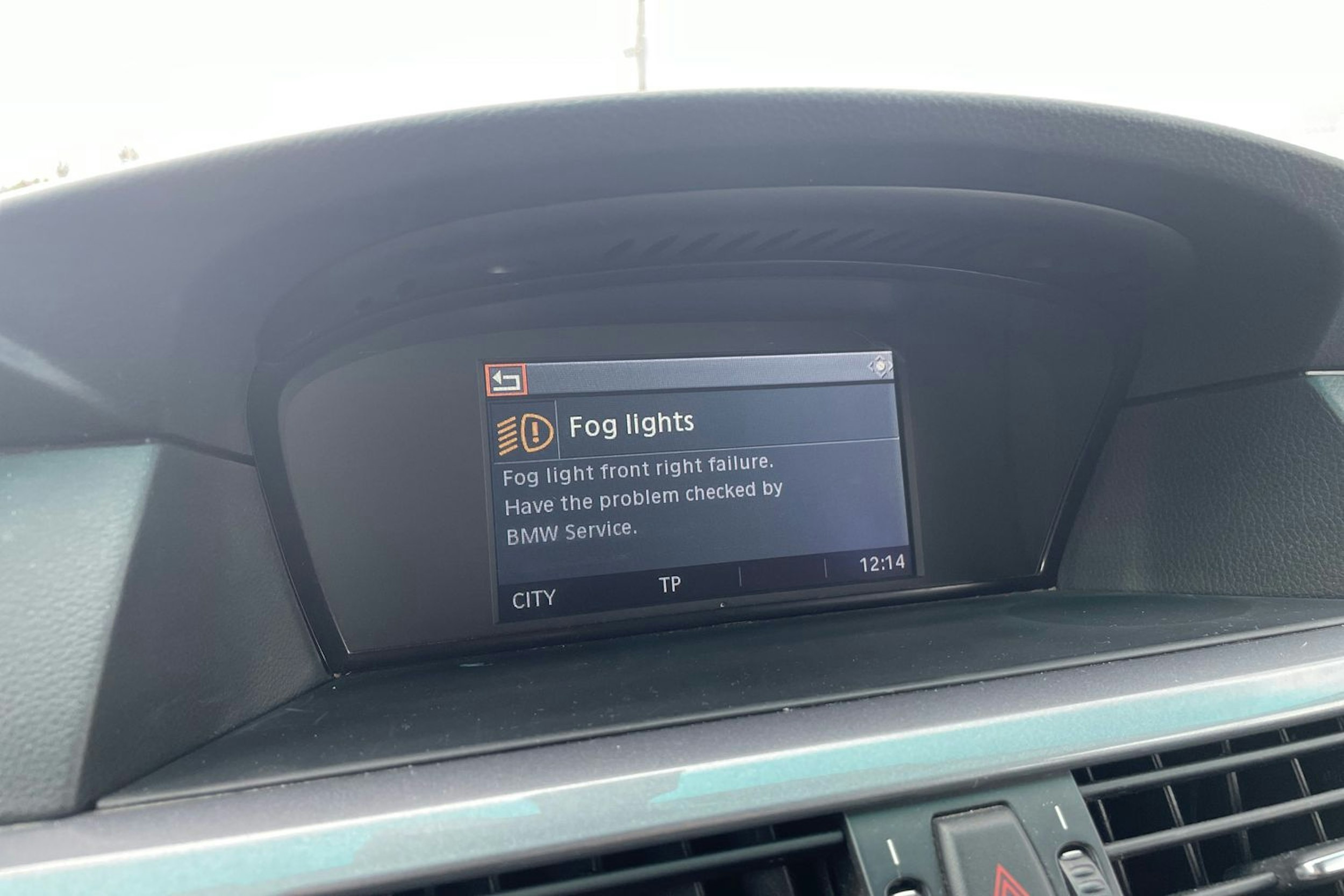 Musta BMW 520 2007 kuva 15.